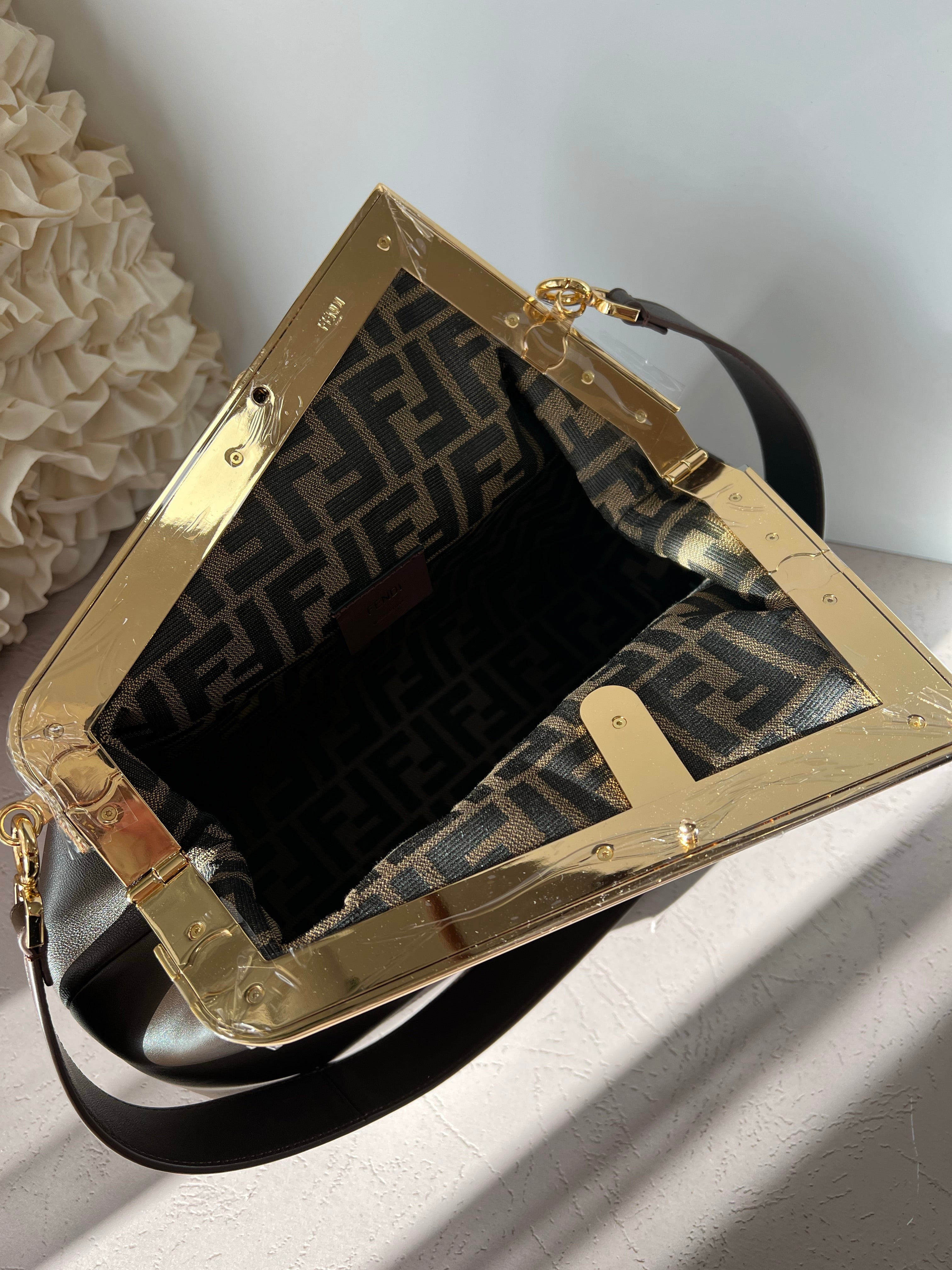 [TOP] FENDI FENDI First Medium Bag - Dark Maroon