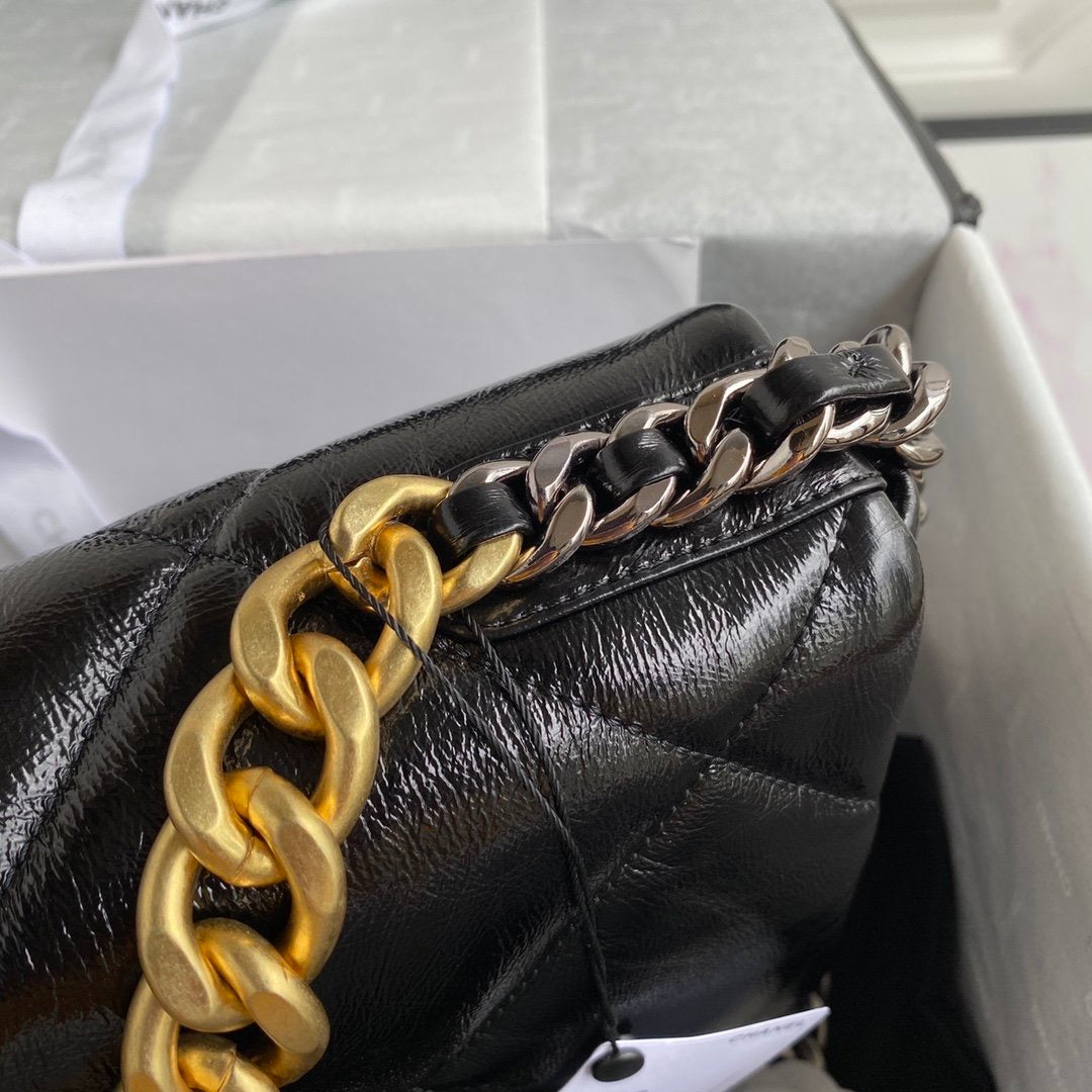 [TOP] CHANEL 19 Bag Shiny Goat Skin Medium 30CM - Black & GHW