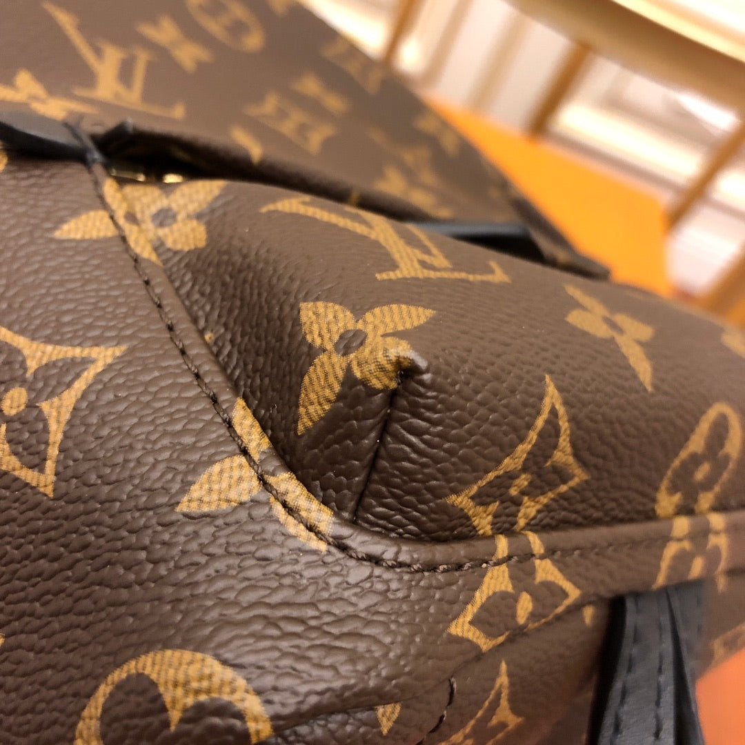 [TOP] Louis Vuitton LV £V Monogram Palm Springs Mini Backpack  16cm x 21.5cm x 9.5cm-Brown