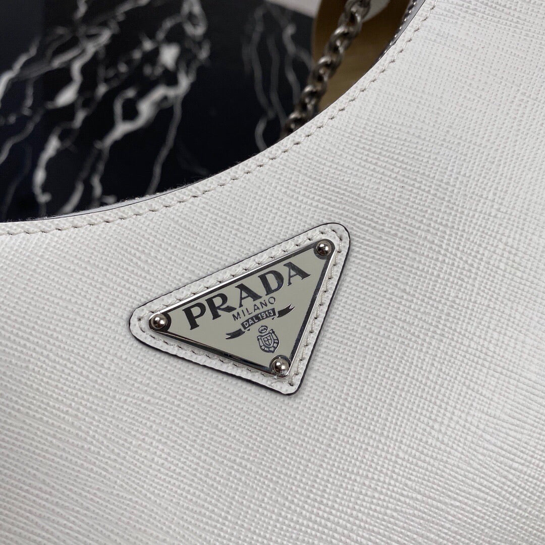 [TOP] PRADA Re-Edition 2005 Epi Leather Bag 23*8*21 cm - WHITE