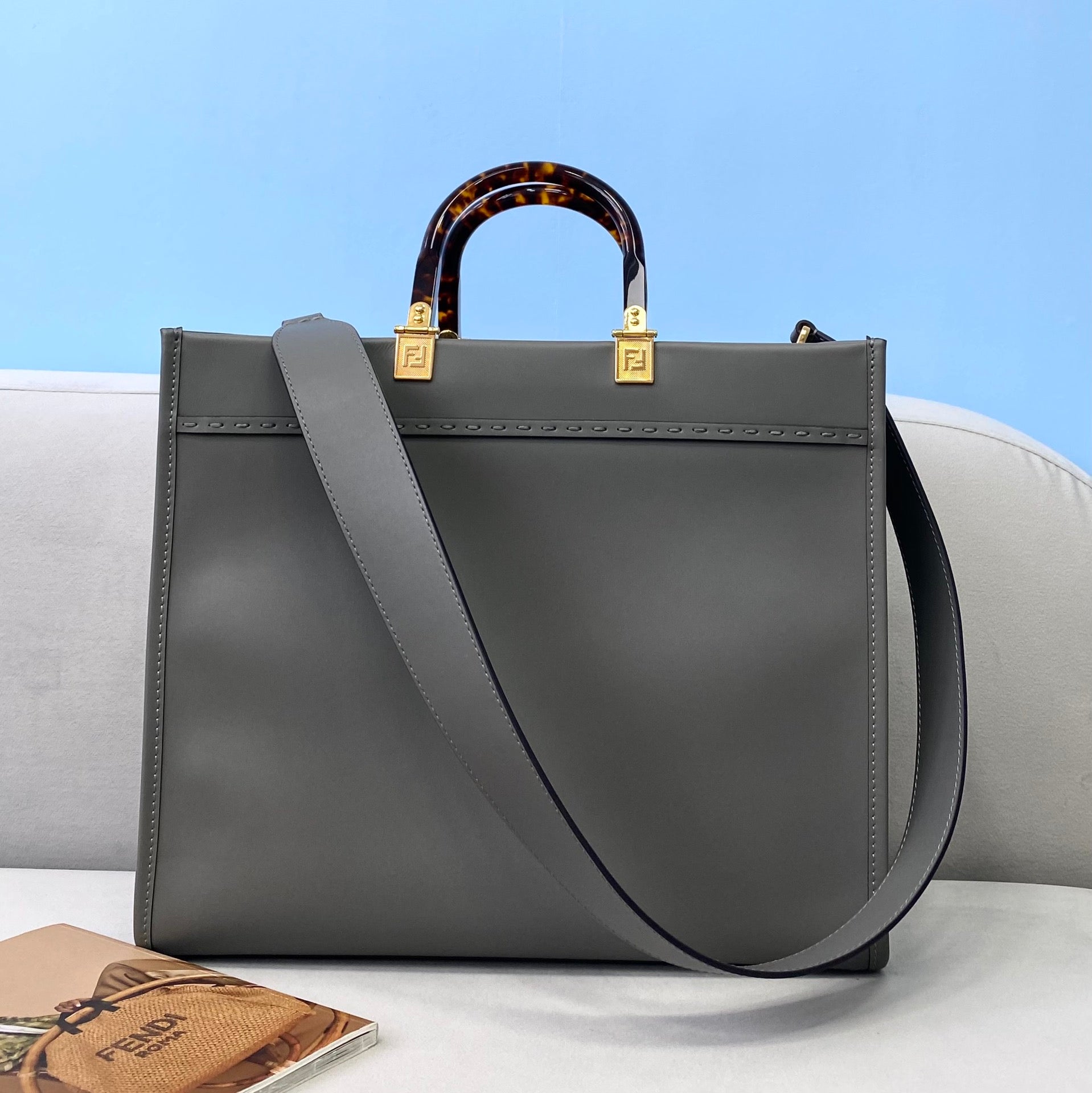 [TOP] FENDI FENDI Sunshine Tote Medium Shopping Bag - Grey