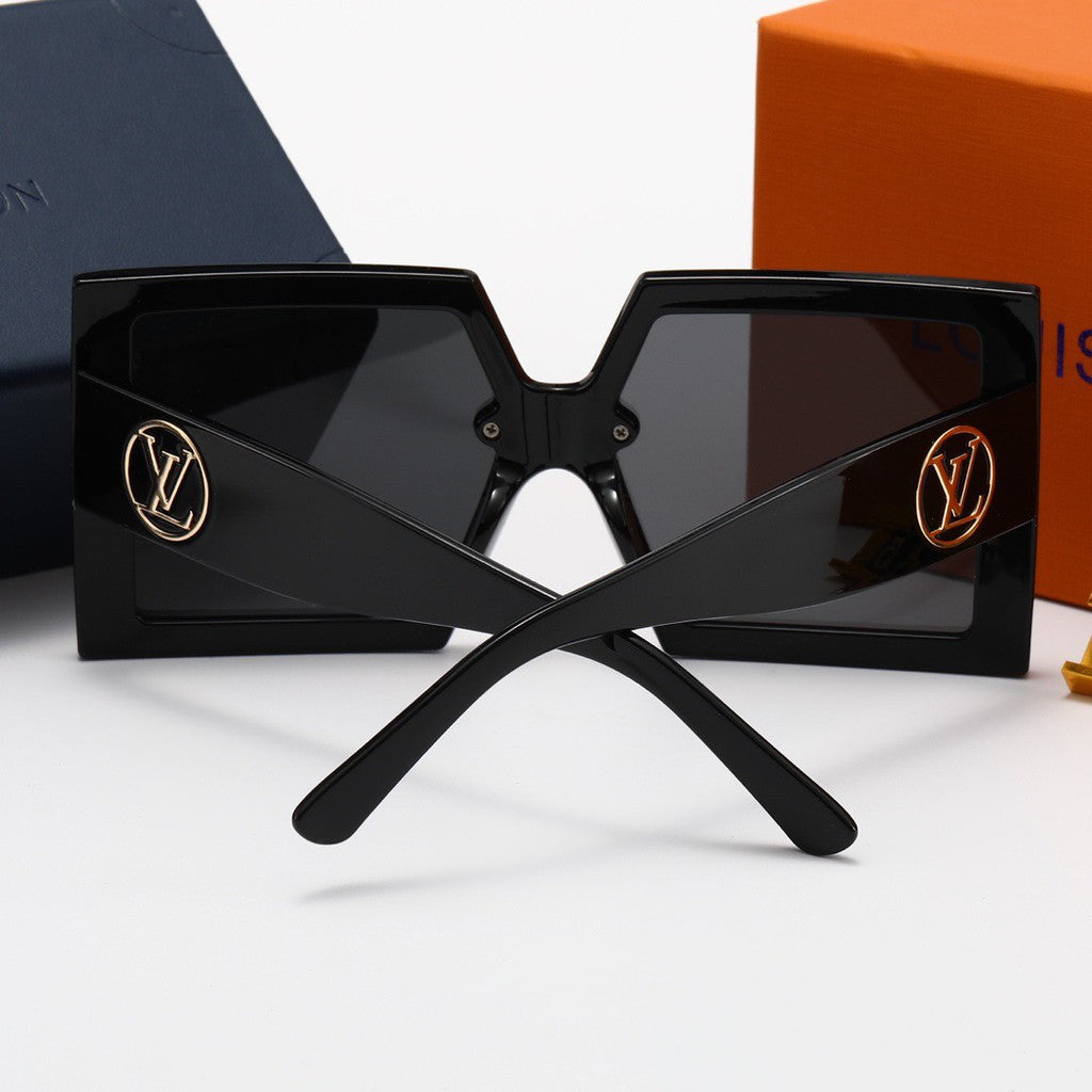 [TOP] Louis Vuitton LV L*V Big Square Sunglasses - Black