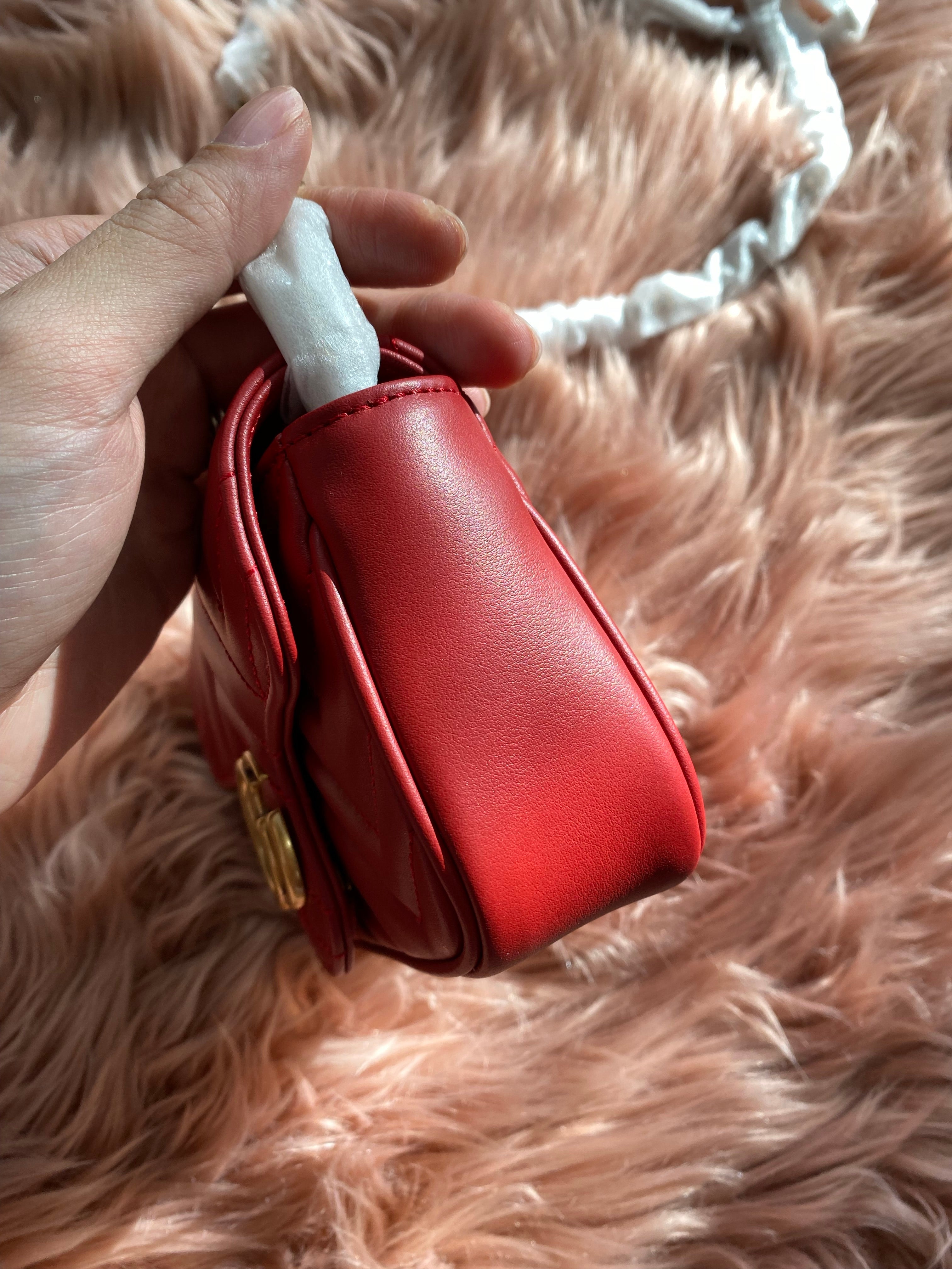 [TOP] GUCCI GG Marmont Bag Super Mini 16.5 - Red