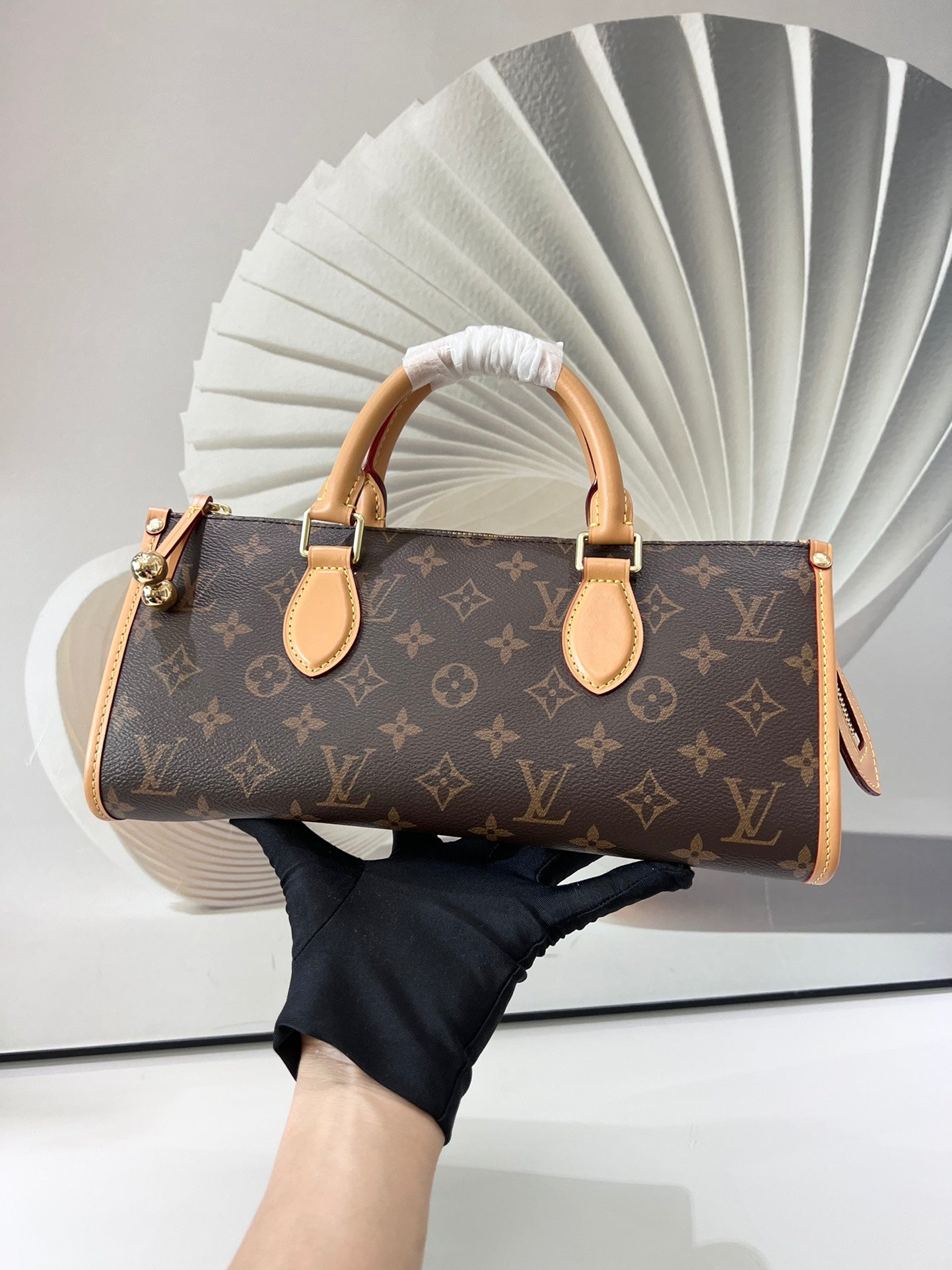 [TOP] Louis Vuitton LV L*V Popincourt Monogram Top Handle Bag 20.0 x 20.0 x 13.0 cm-Brown