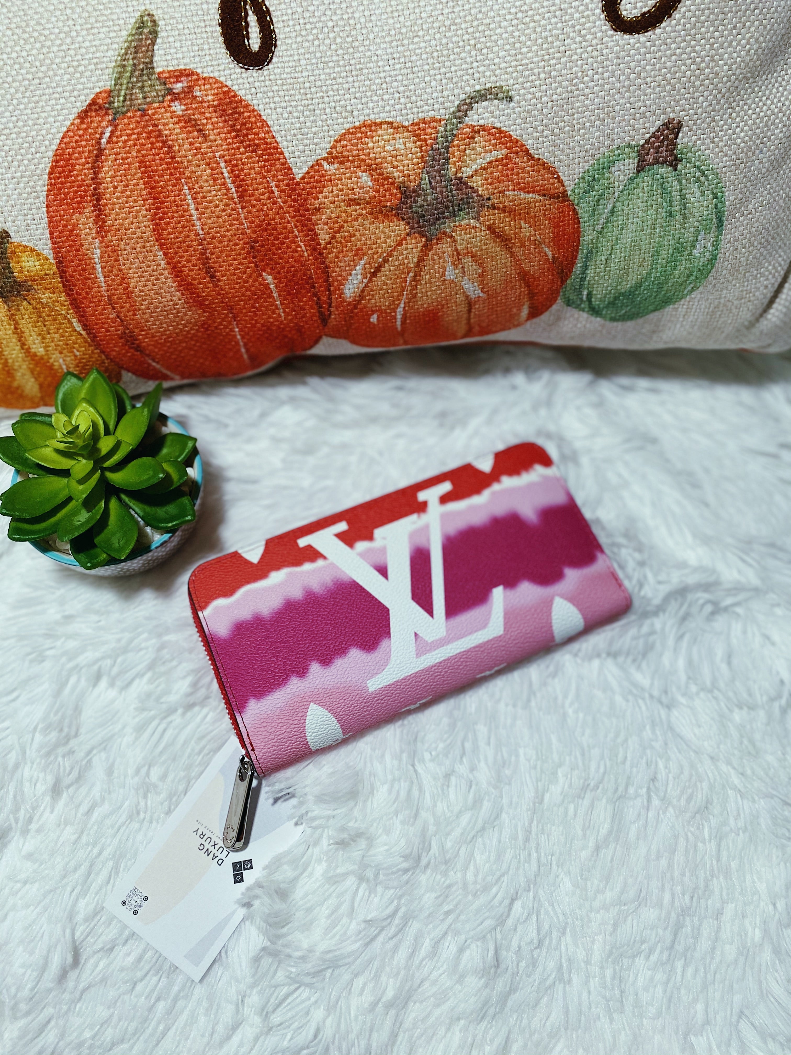 [TOP] Louis Vuitton LV LV Zippy Wallet LV Escale