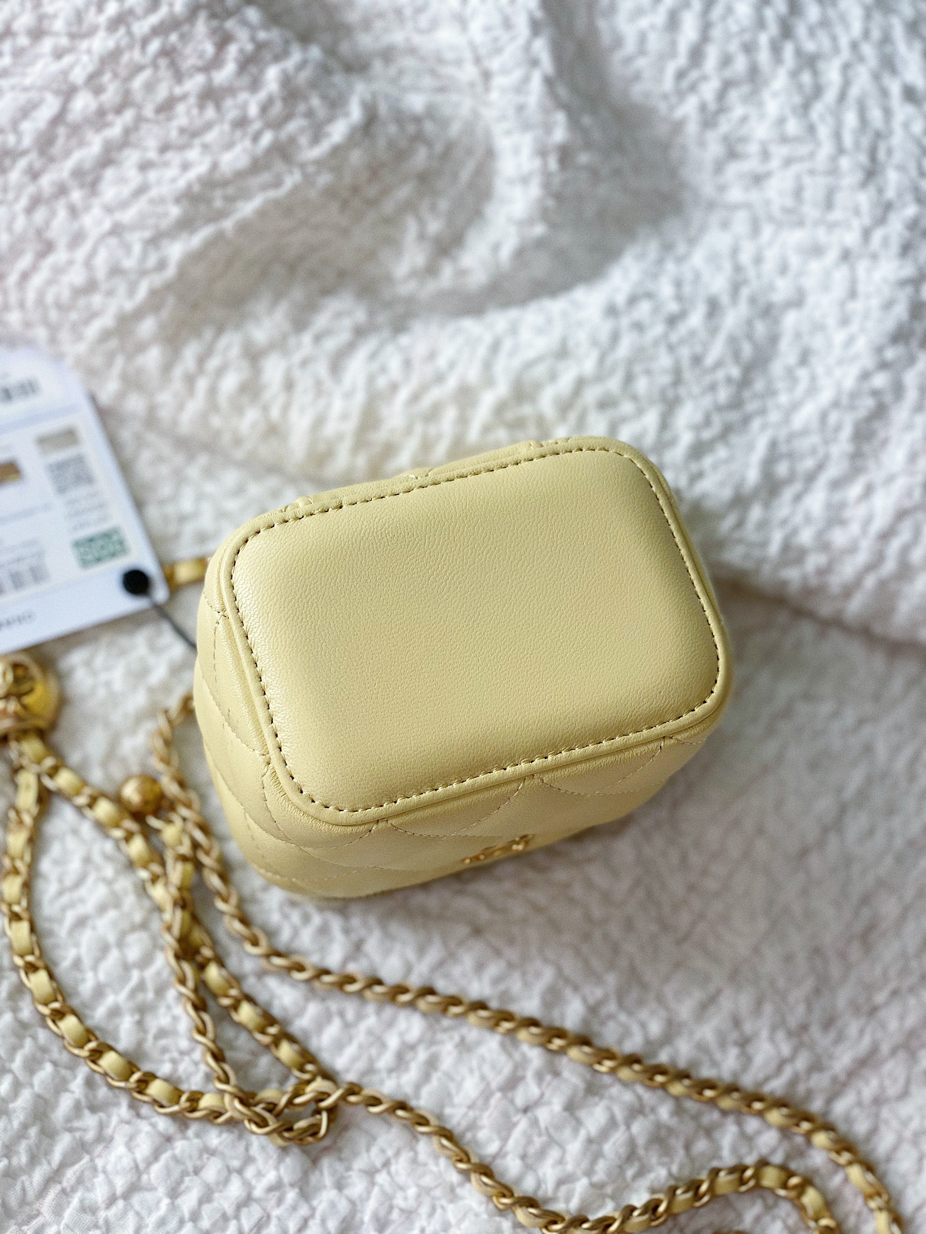 [TOP] CHANEL Vanity Case Perfect Fit Mini Adjustable Chain - Yellow