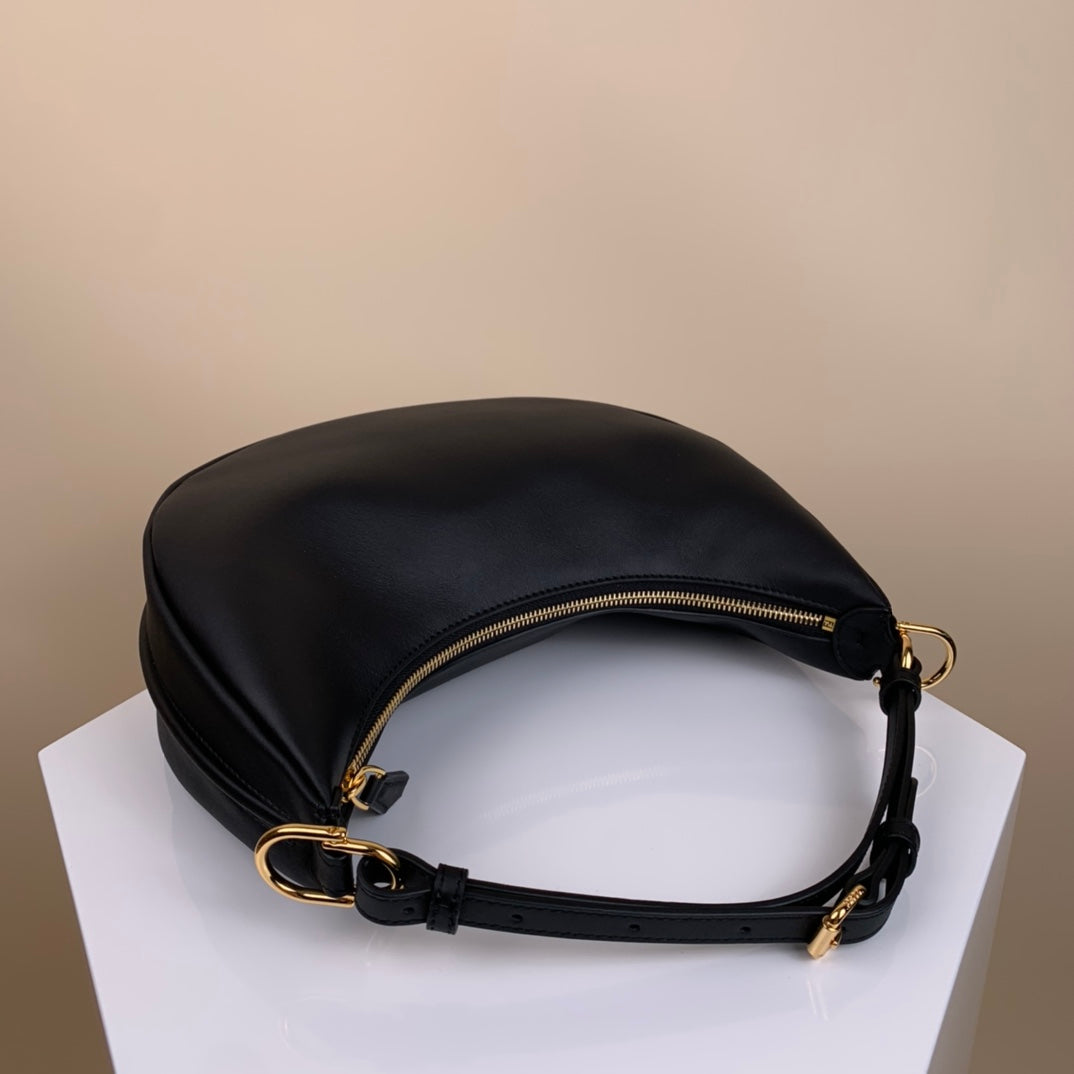 [TOP] FENDI FENDIgraphy Small Bag - Black