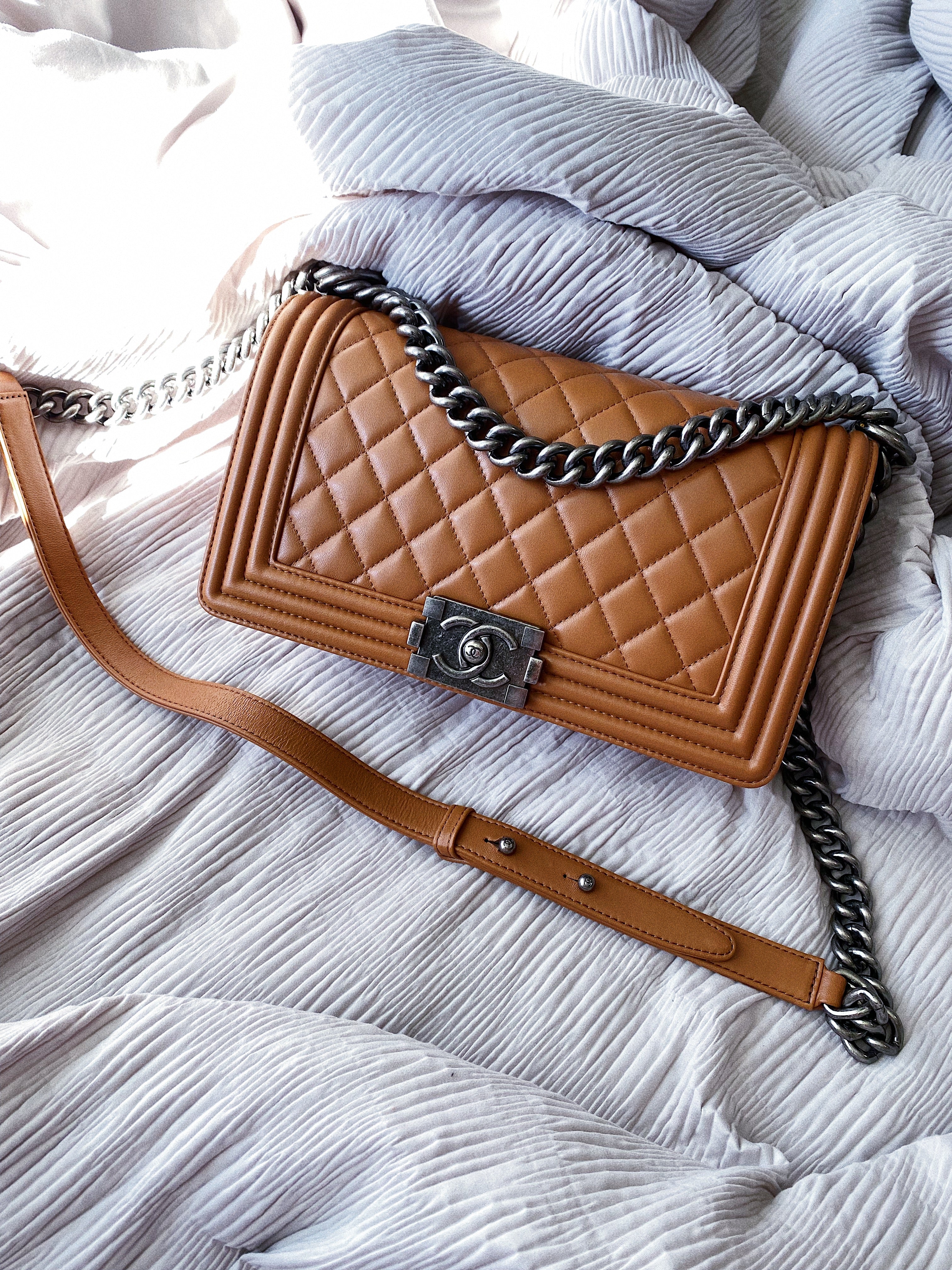 [TOP] CHANEL Boy Bag Quilted Medium 25cm - Brown & SHW