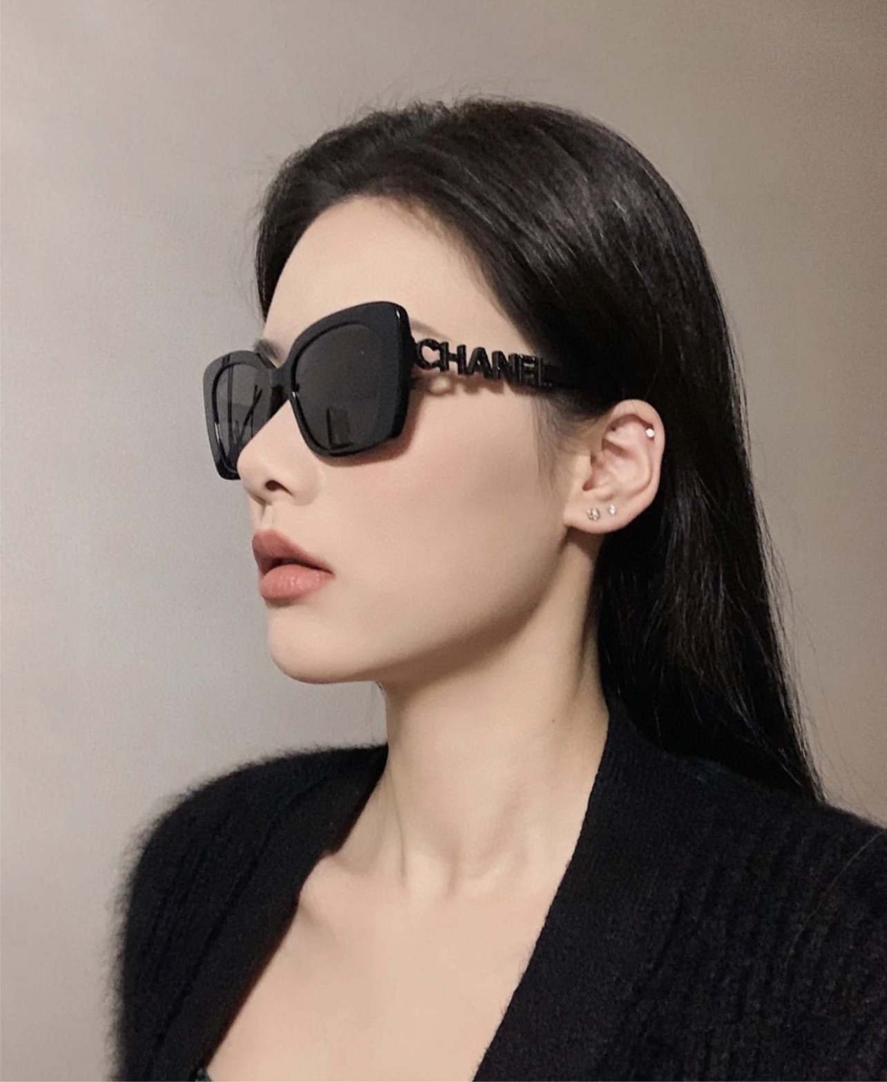 [TOP] CHANEL Acetate Strass Square Sunglasses - Black