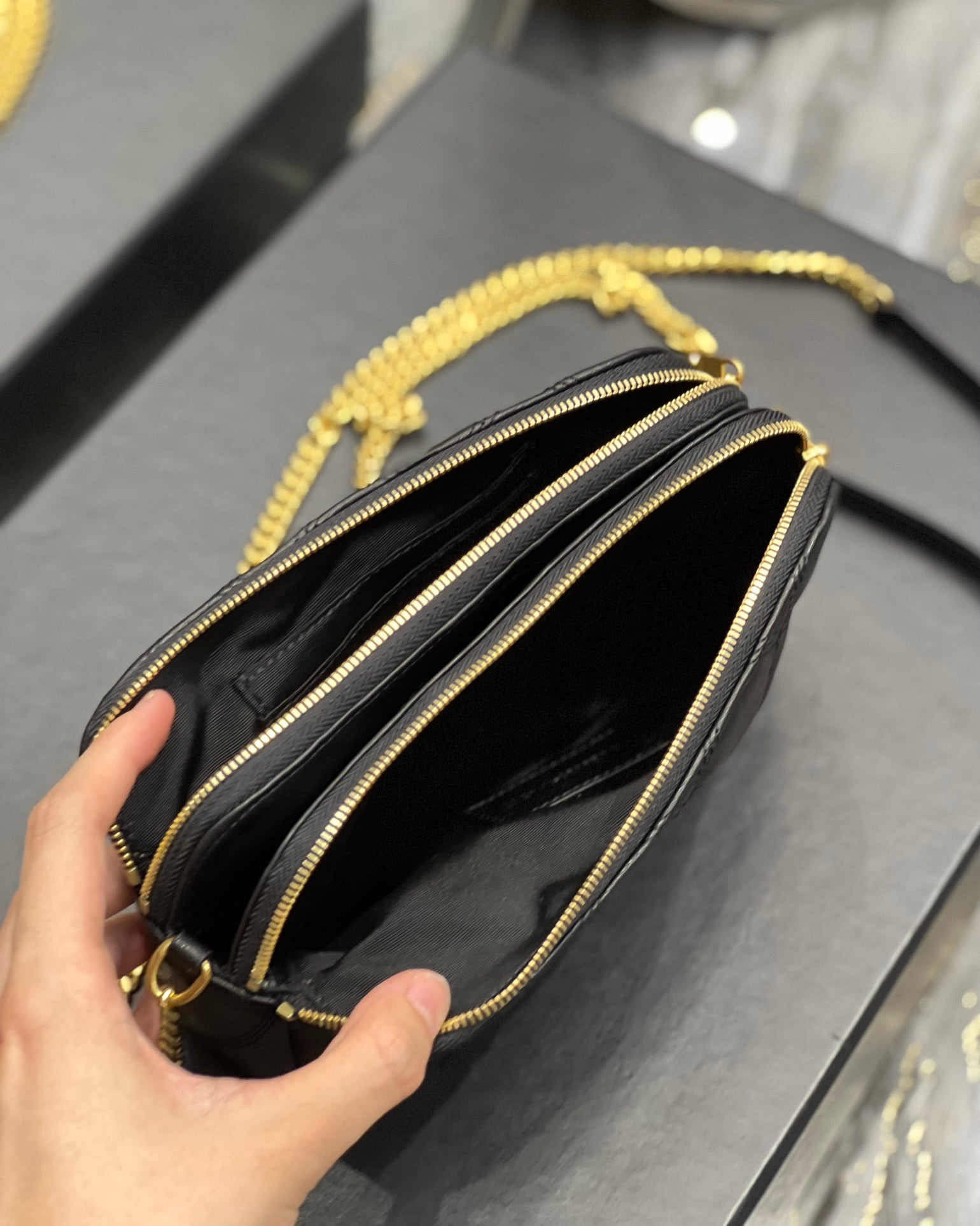 [TOP] Yves Saint Laurent YSL Beckly Double Zip Pouch Bag - Black GHW