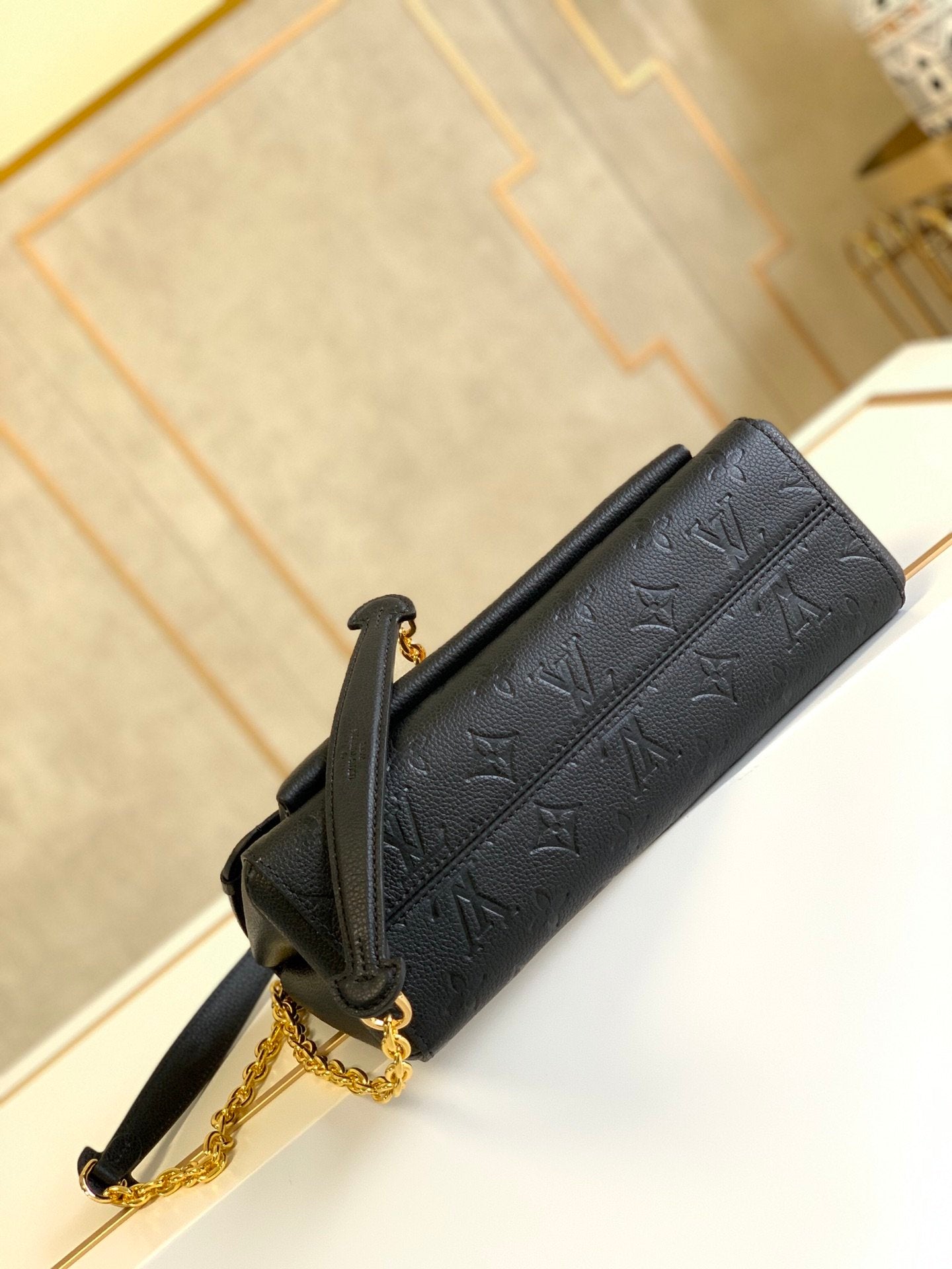 [TOP] Louis Vuitton LV L*V Vavin BB PM Empreinte Bag 25.0 x 17.0 x 9.5 cm  - Black