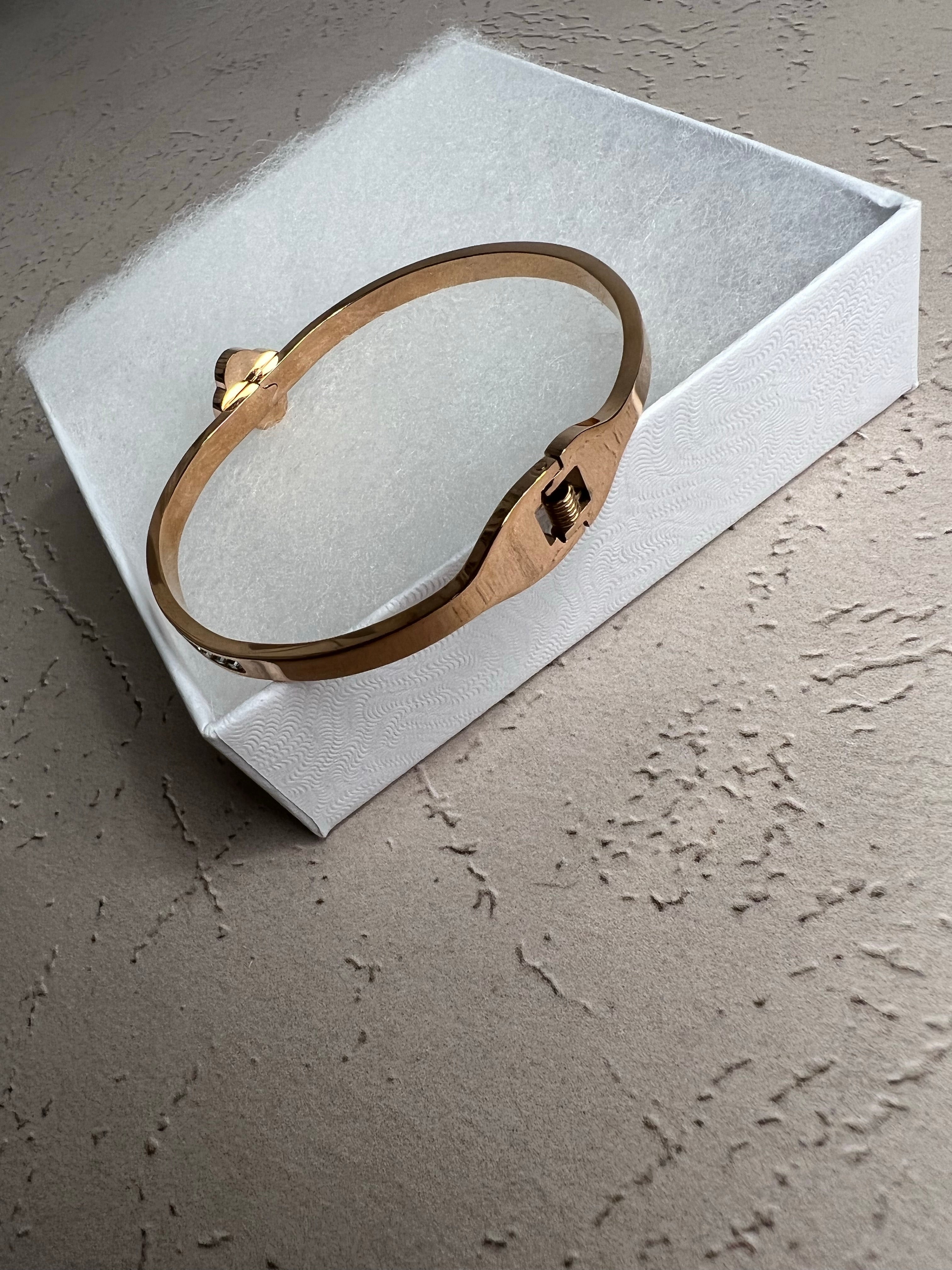 [TOP] Van Cleef & Arpels Four Clover Open Bangle Bracelet w Stones - Rose Gold