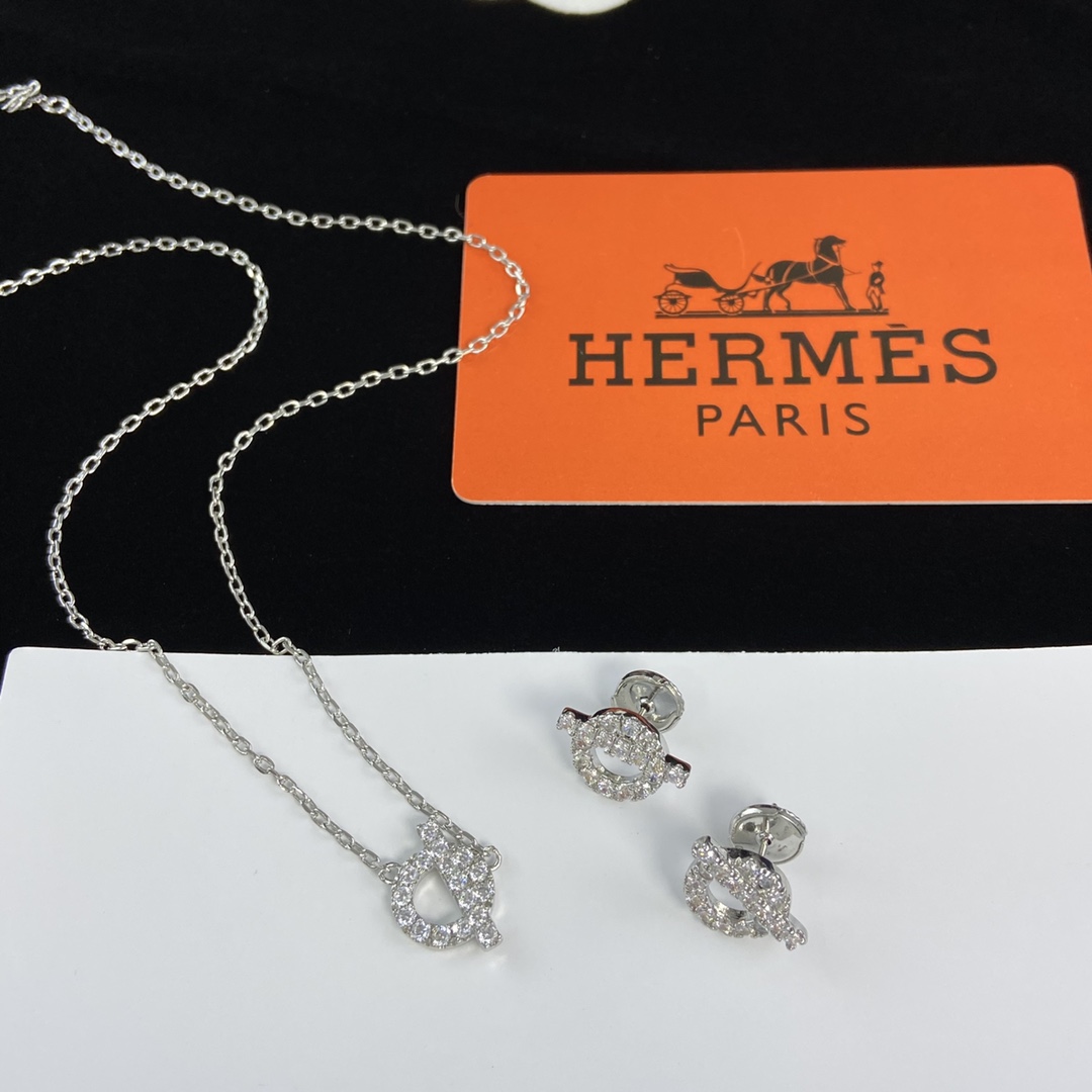 [TOP] HERMES Necklace Earrings Bracelet Ring Set - Silver