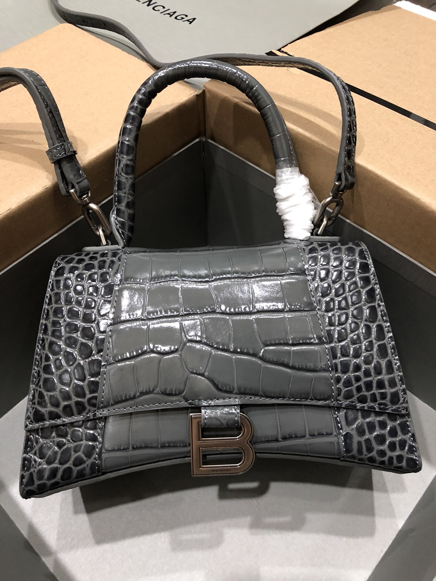 [TOP] BALENCIAGA Crocodile-Print Hourglass Bag 19/23cm - Gray
