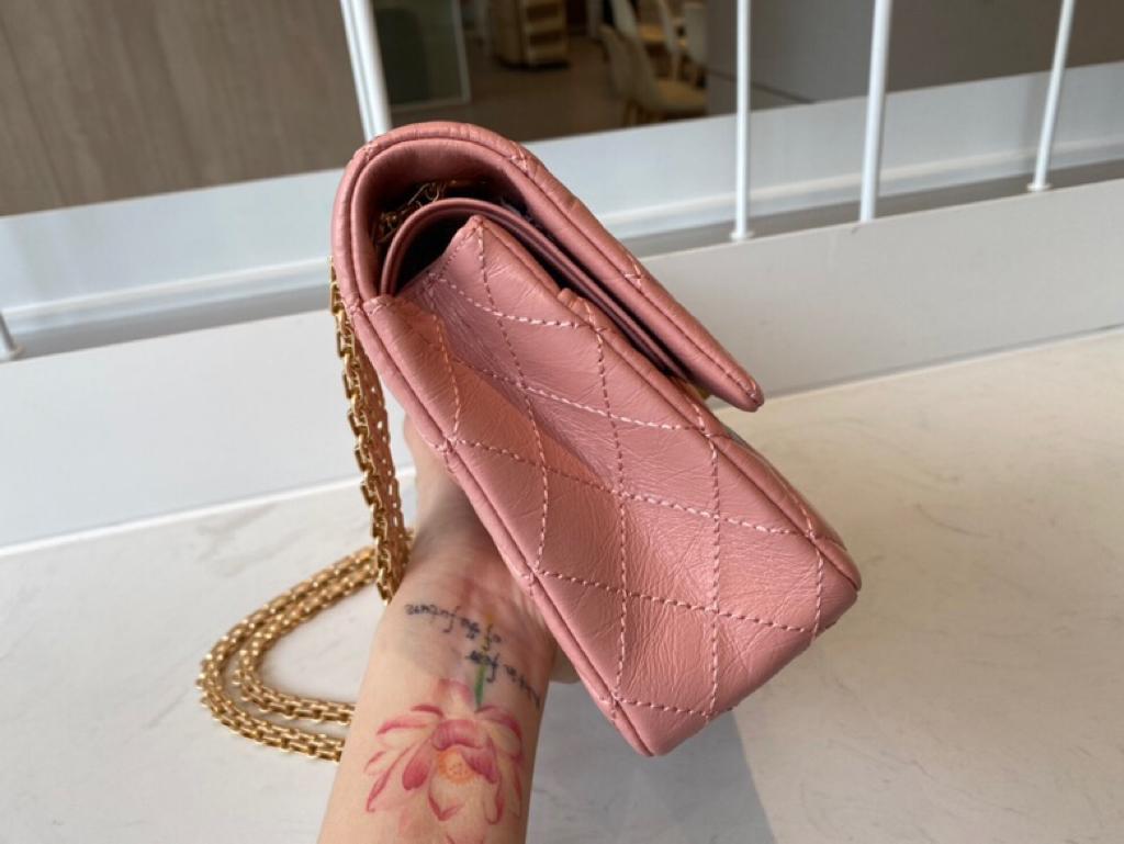[TOP] CHANEL 2.55 Reissue Flap Bag Medium 24cm - Salmon Pink &GHW
