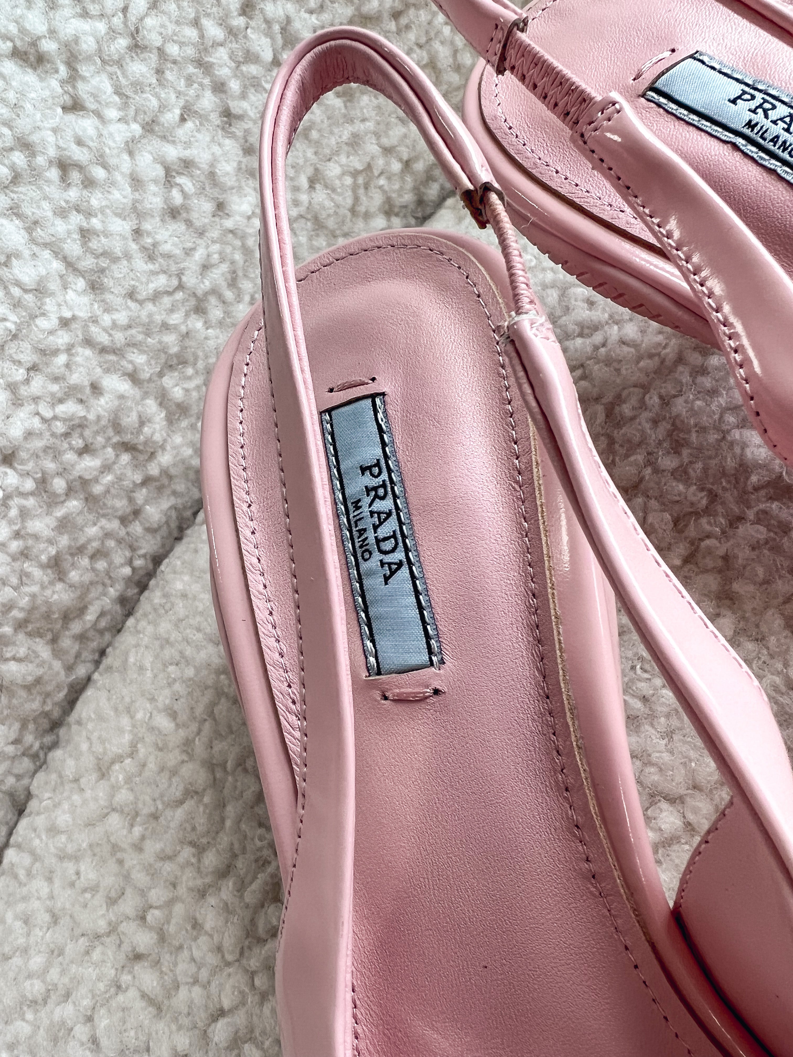 [TOP] PRADA Triangle Logo Kitten Heel Slingback Pump - Pink