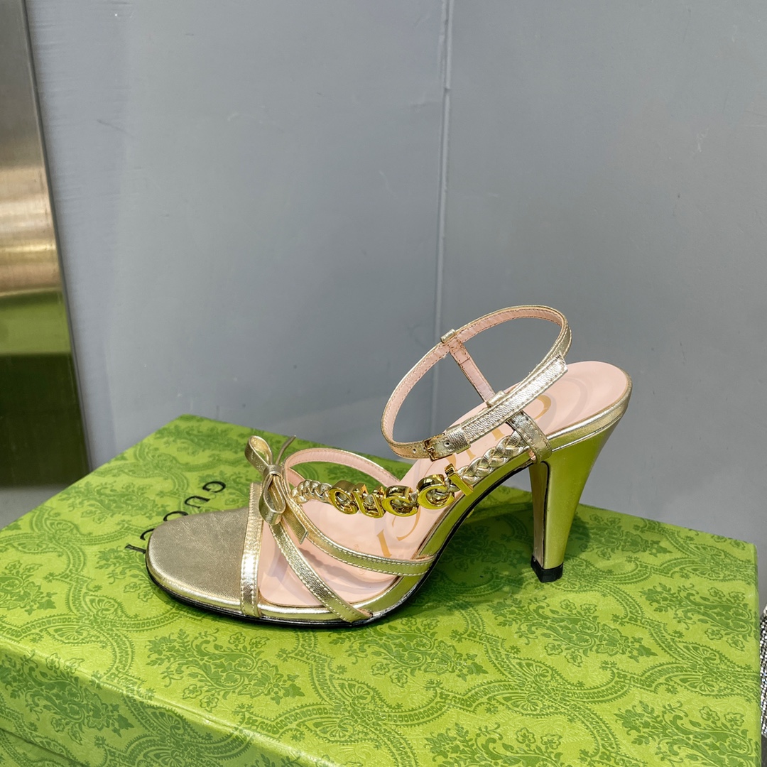 [TOP] GUCCI Woven Braid   Metal Buckle Sandals - Gold