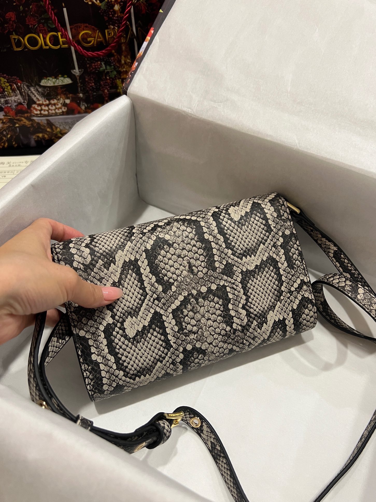 [TOP] Dolce & Gabbana D&G Calfskin Python Print 3.5 Bag  21*14*5cm