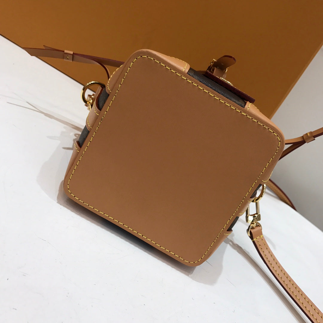 [TOP] Louis Vuitton LV  Noé Purse Monogram 11.5x12x11.5cm-Brown