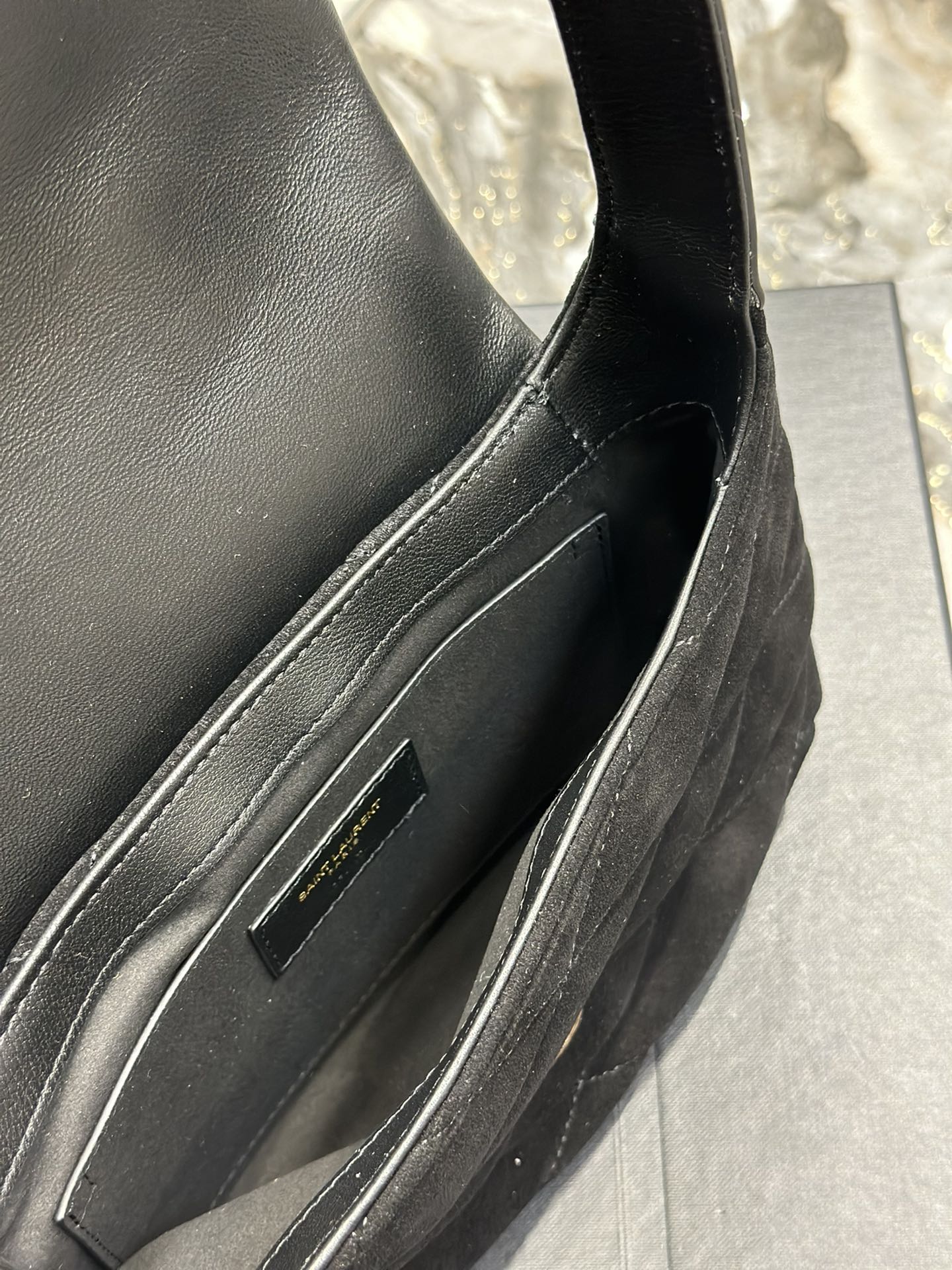 [TOP] Yves Saint Laurent YSL Le 57 Small Frosted Shoulder Bag - Black