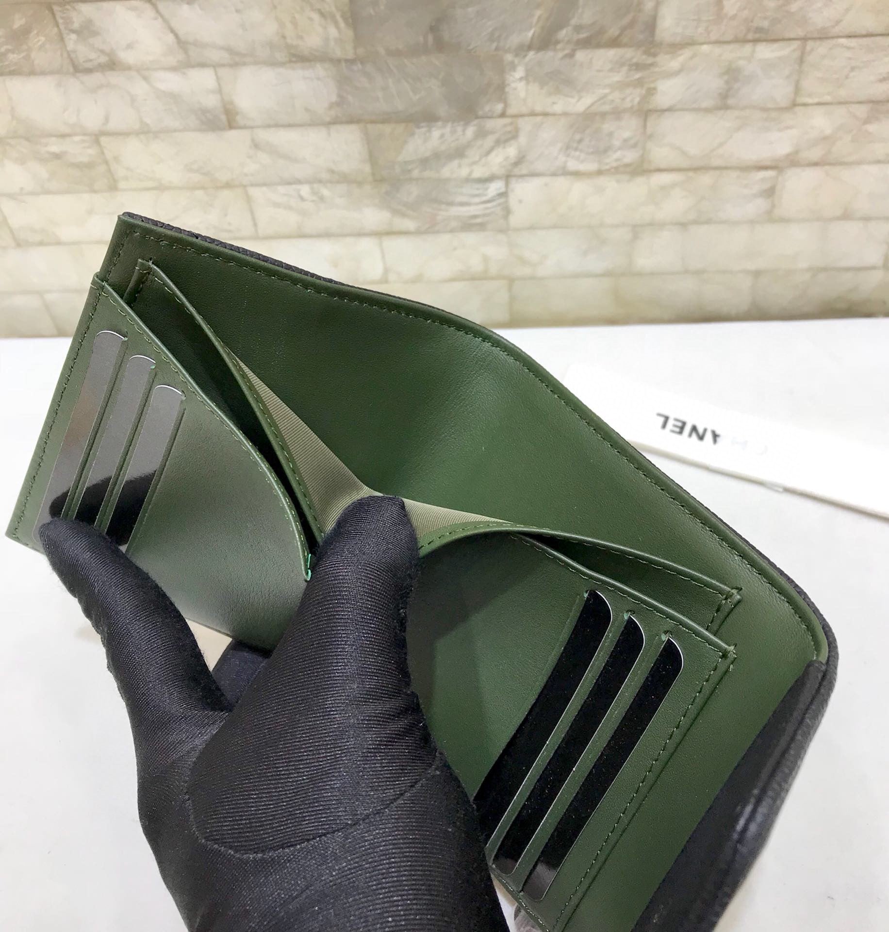 [TOP] CHANEL Boy Tri-Fold Wallet - Black