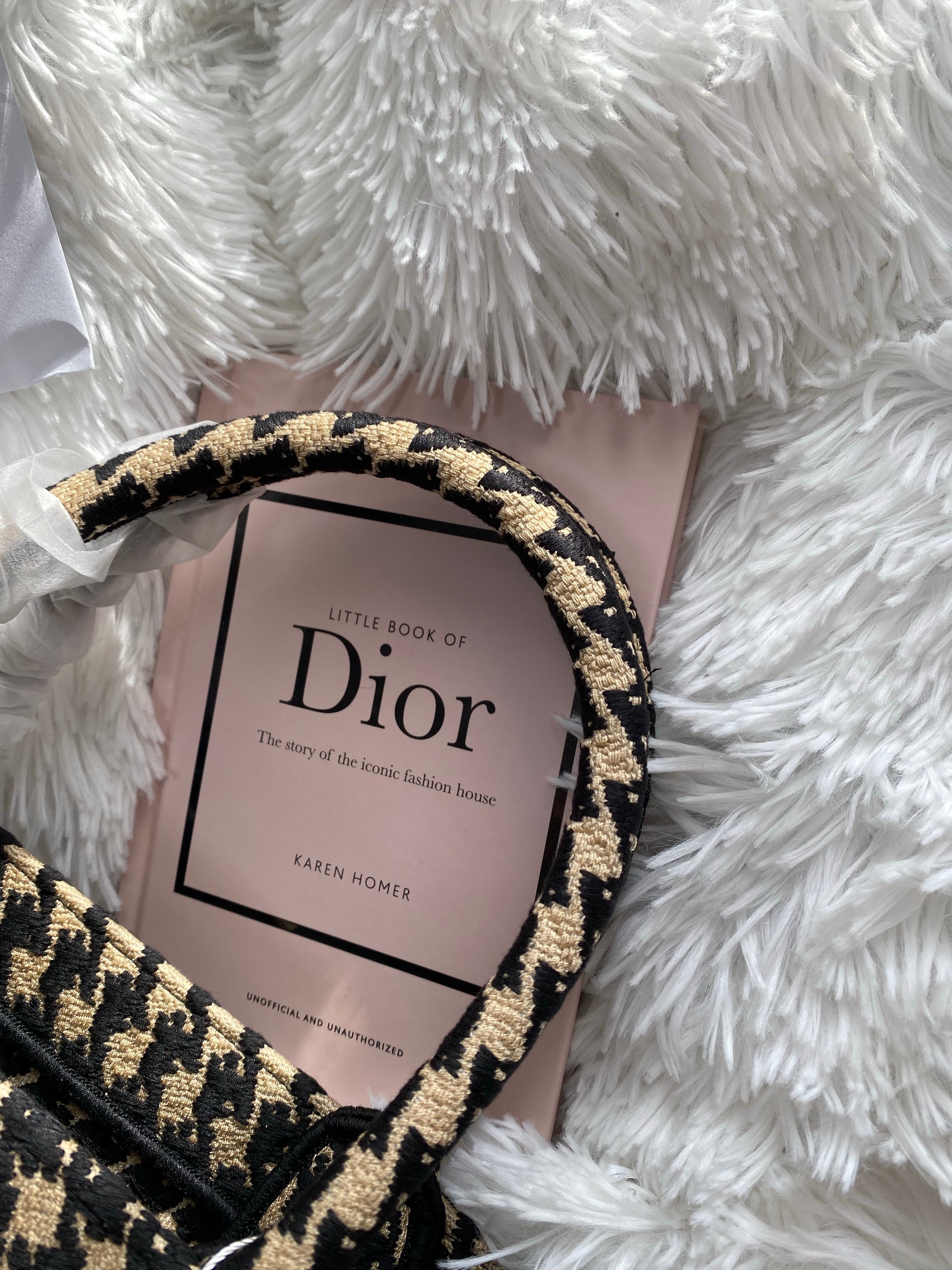 [TOP] Christian Dior Book Tote Bag Small 26.5cm - Black and White