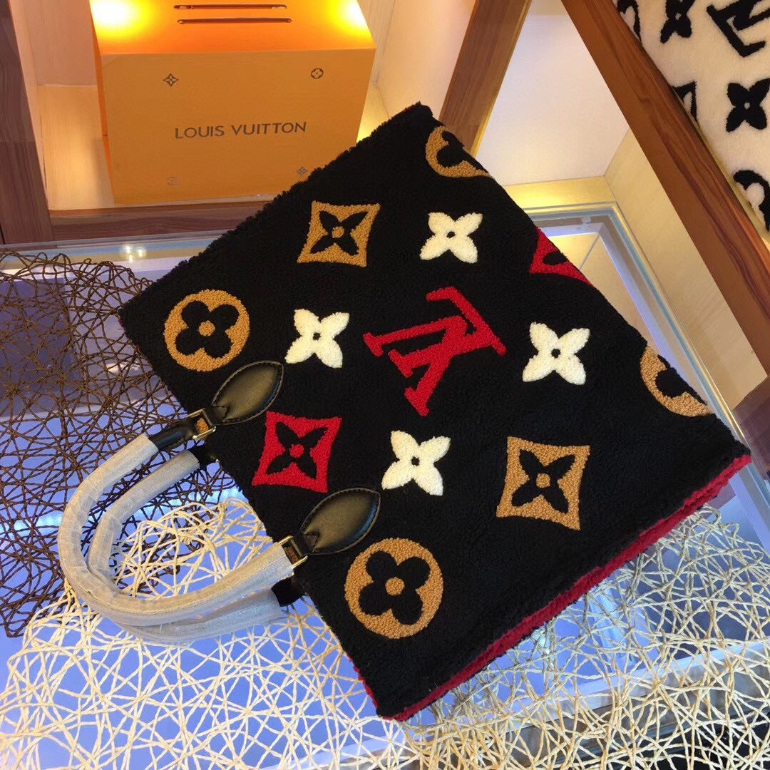 [TOP] Louis Vuitton LV Teddy On The Go Bag  41x34x19cm-Black