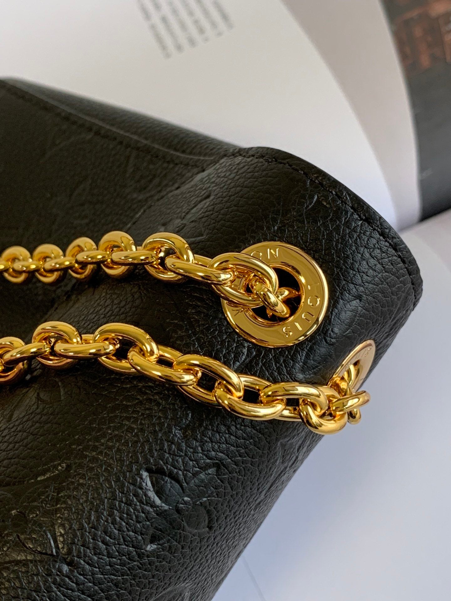 [TOP] Louis Vuitton LV L*V Vavin BB PM Empreinte Bag 25.0 x 17.0 x 9.5 cm  - Black