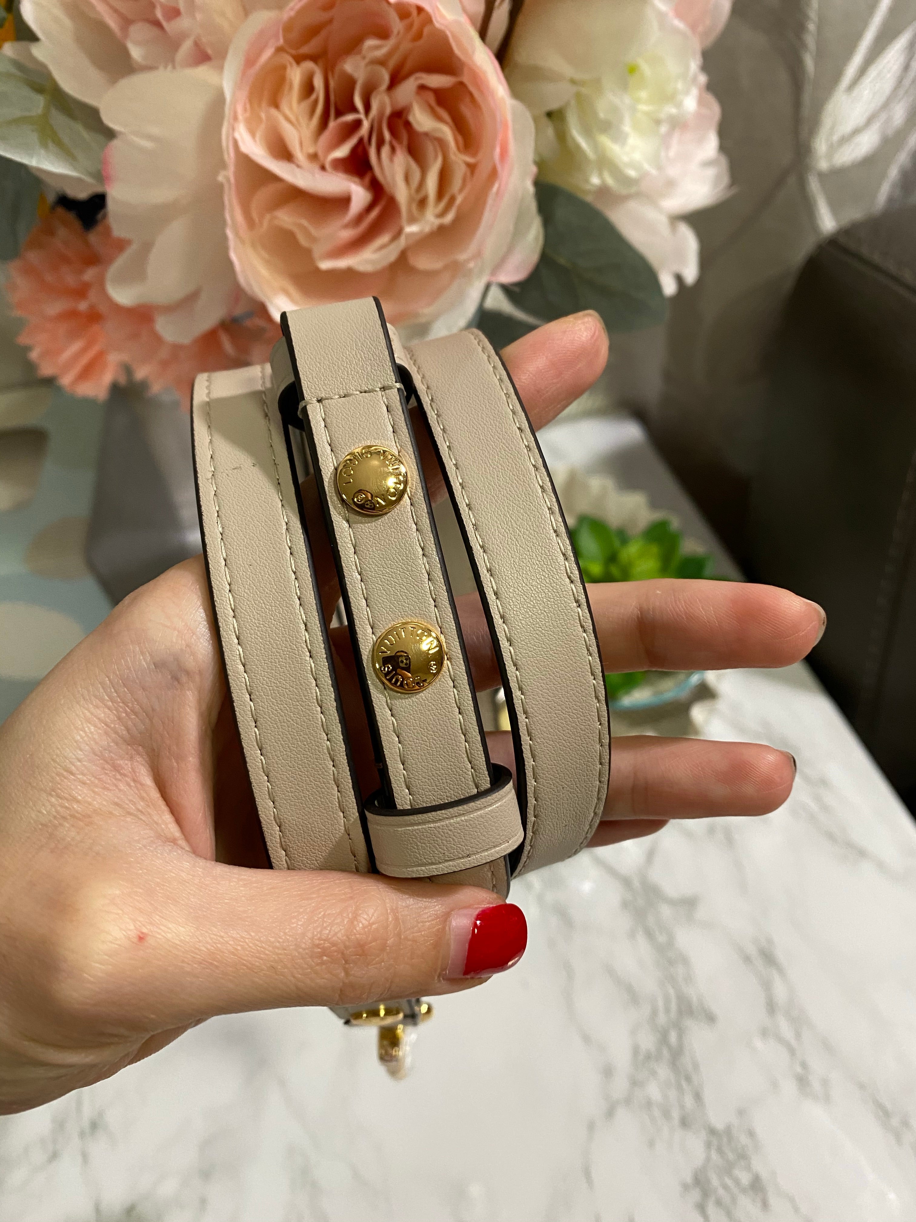 [TOP] Louis Vuitton LV Noe Giant Monogram Bag  27x25x20cm- LIGHT SAND