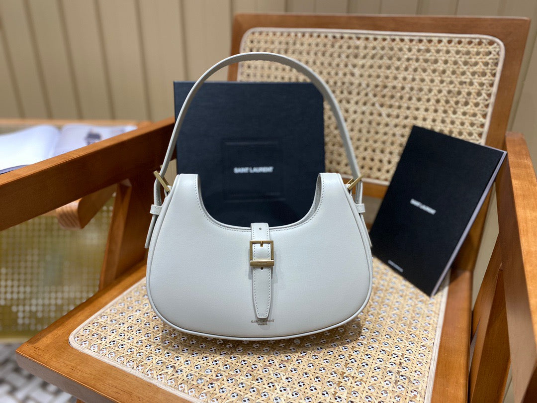 [TOP] Yves Saint Laurent YSL Le Fermoir Leather Shoulder Bag - White