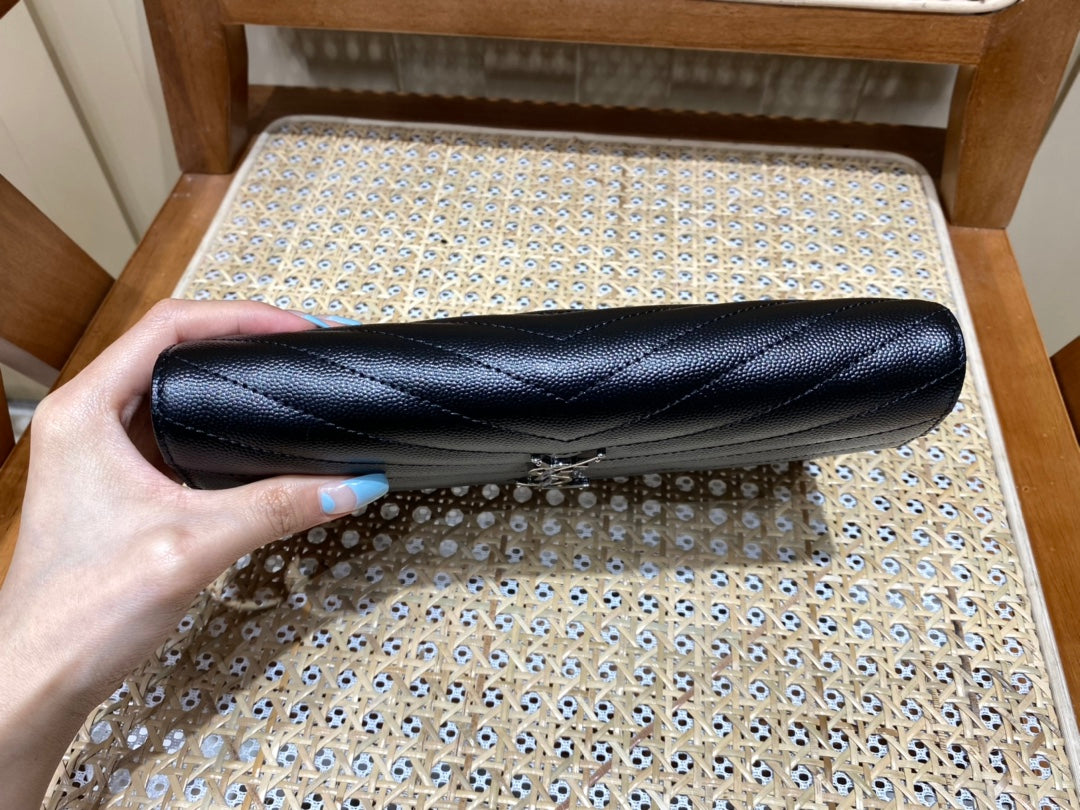 [TOP] Yves Saint Laurent YSL Woc Matelasse Medium Bag - Black SHW