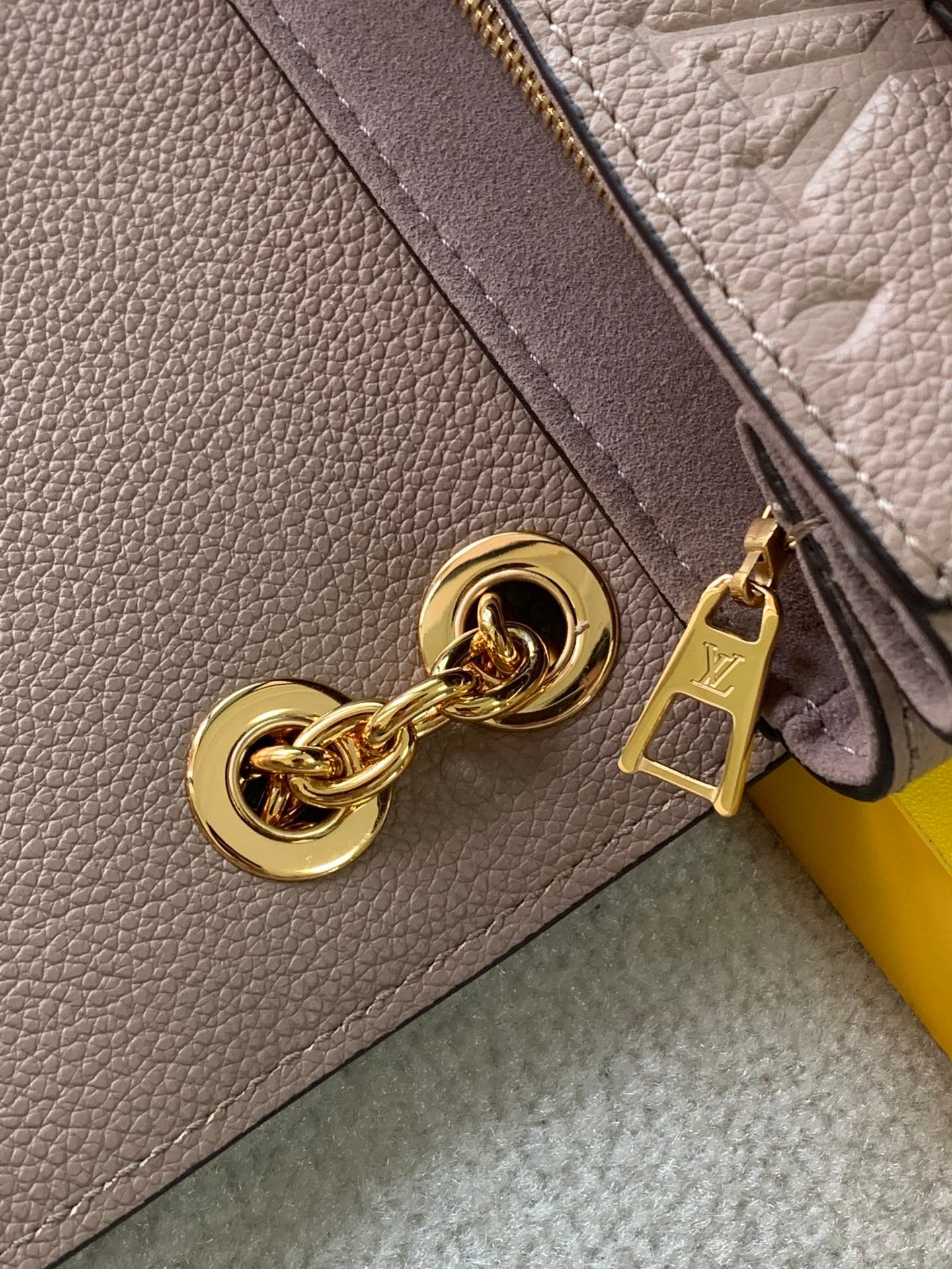 [TOP] Louis Vuitton LV Vavin 25.0 x 17.0 x 9.5 cm - Taupe