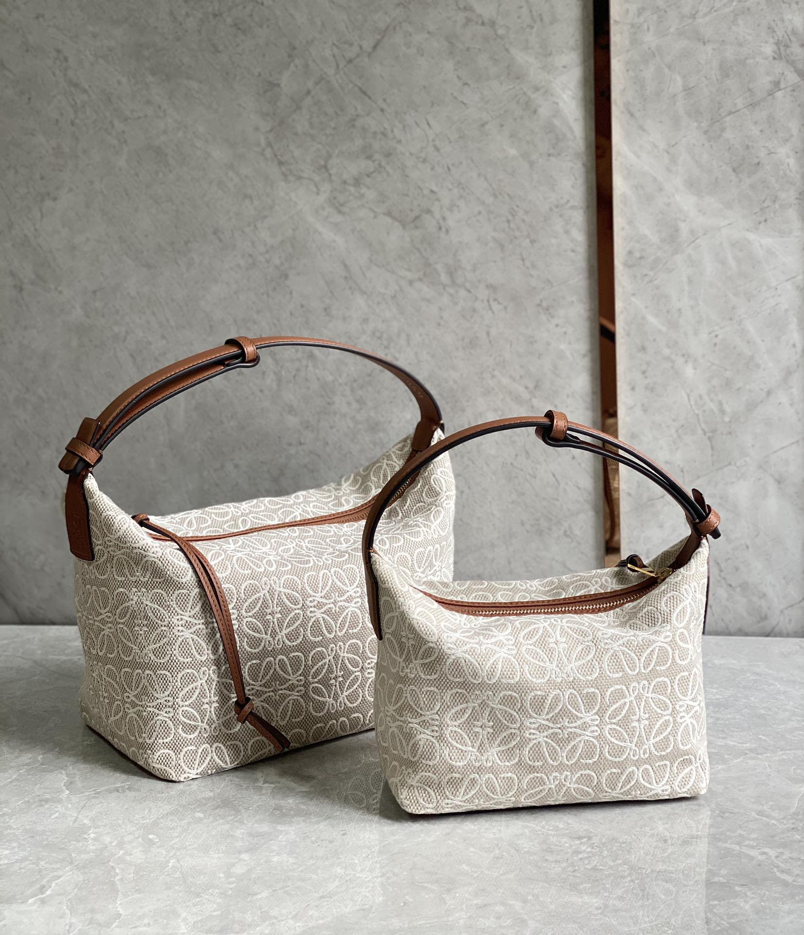 [TOP] LOEWE Cubi Bag Anagram 21*12*17cm/25*21*16.5cm - Tan