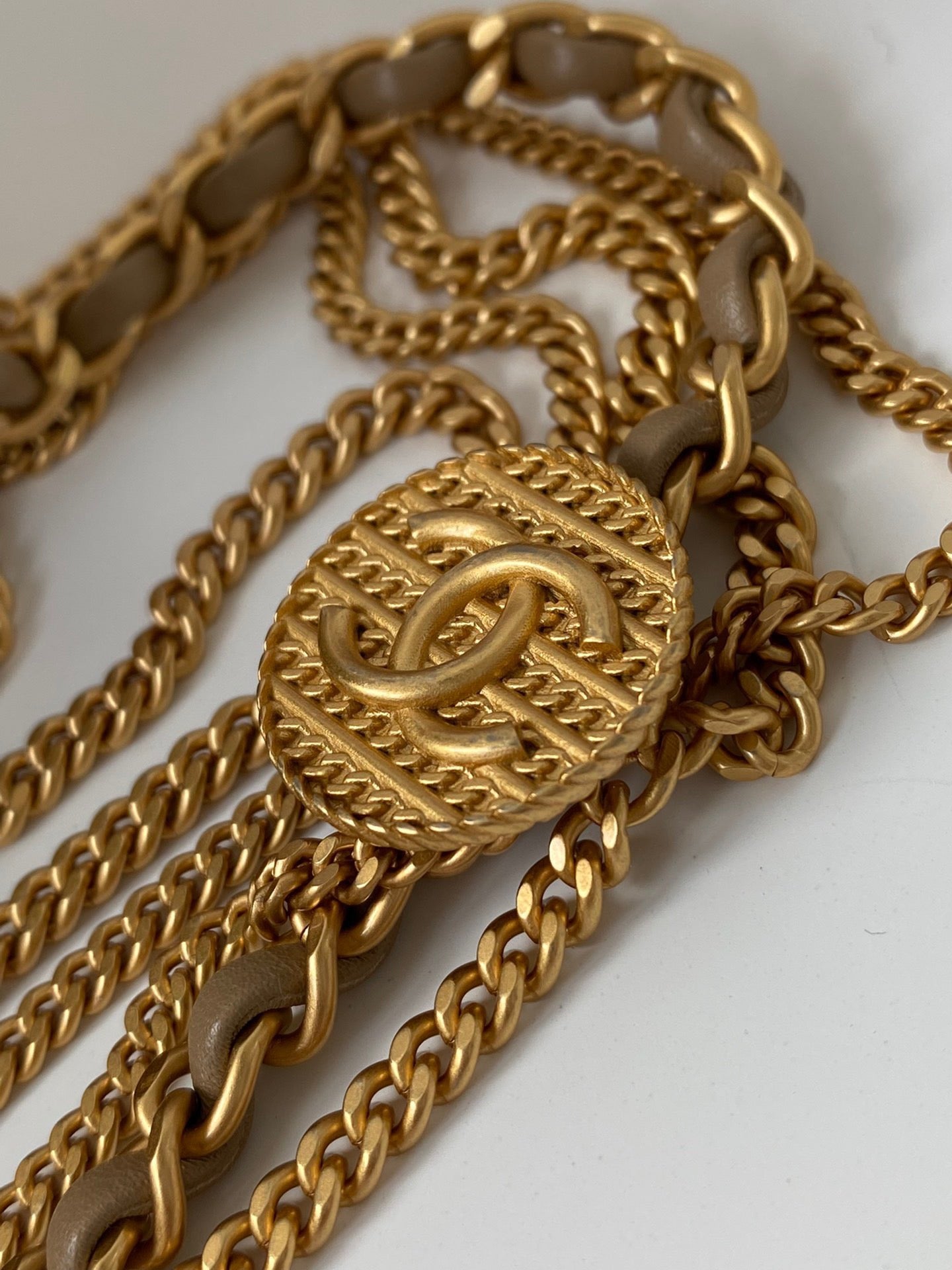 [TOP] CHANEL 19 Bag Coin Chain Small 26CM - Tan