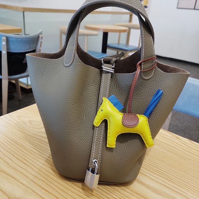 [TOP] HERMES Horse Charm - 18 Colours