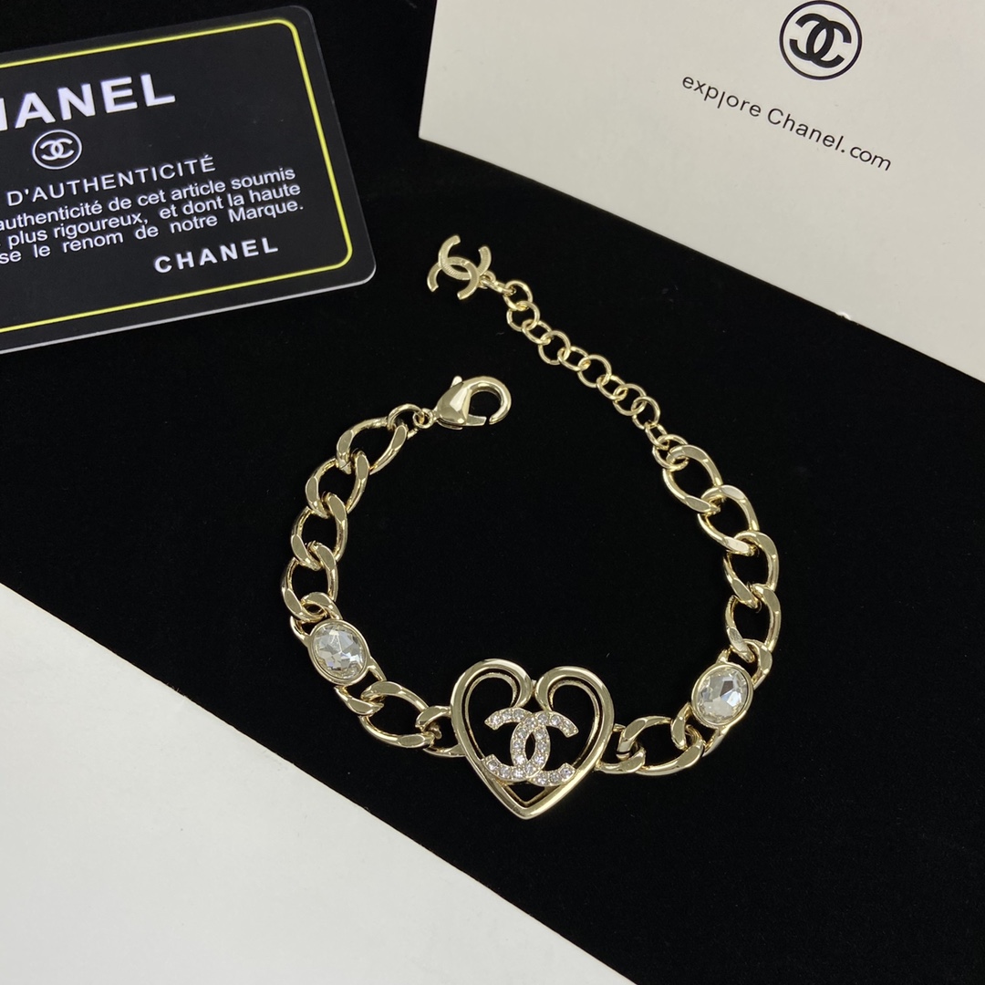 [TOP] CHANEL Bracelet - Gold