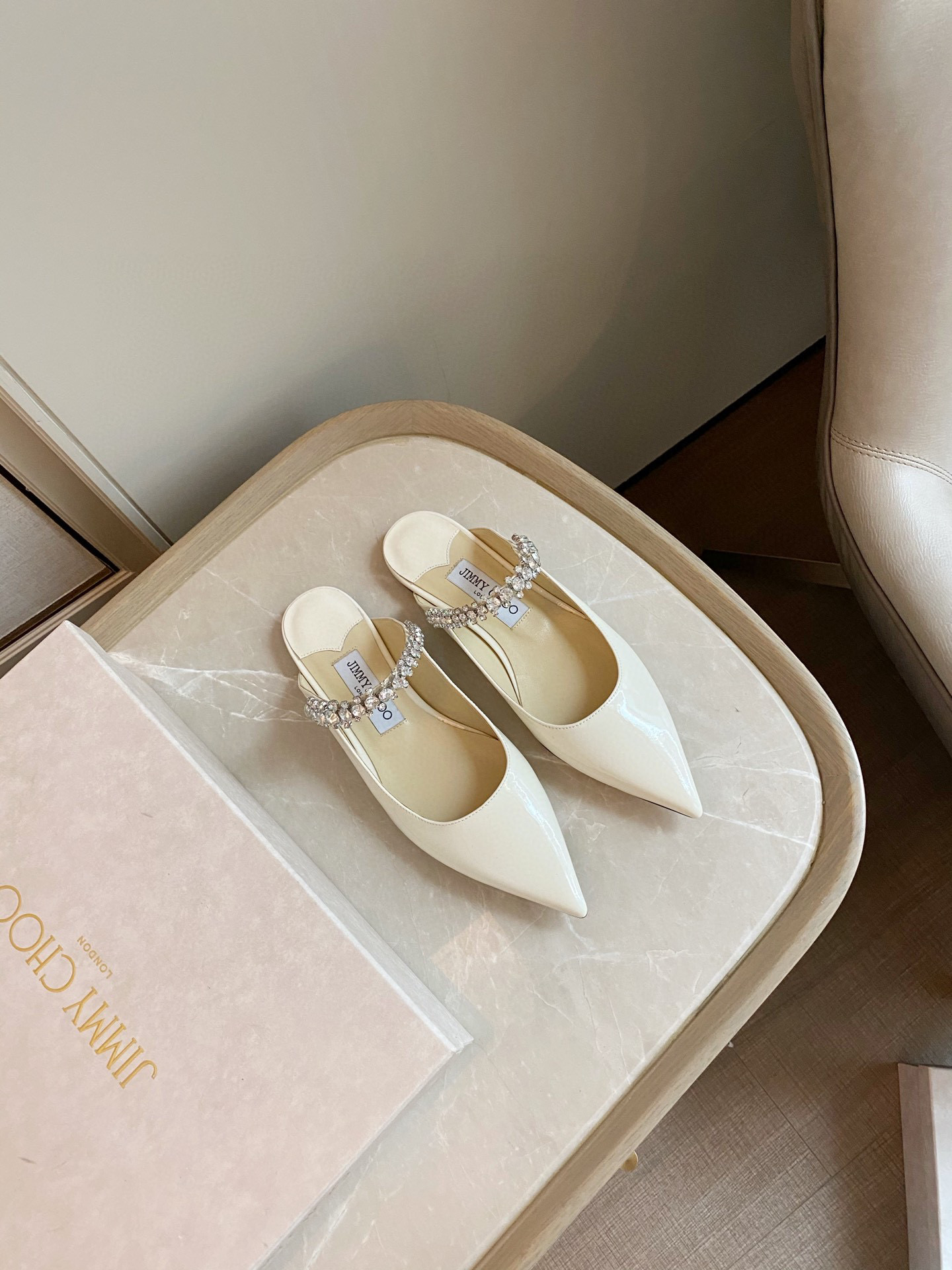 [TOP] Jimmy Choo Bing Flat Crystal - 4 Colours