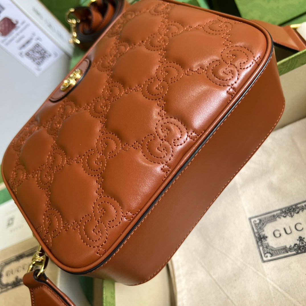 [TOP] GUCCI G*G Matelasse Handbag - Brown