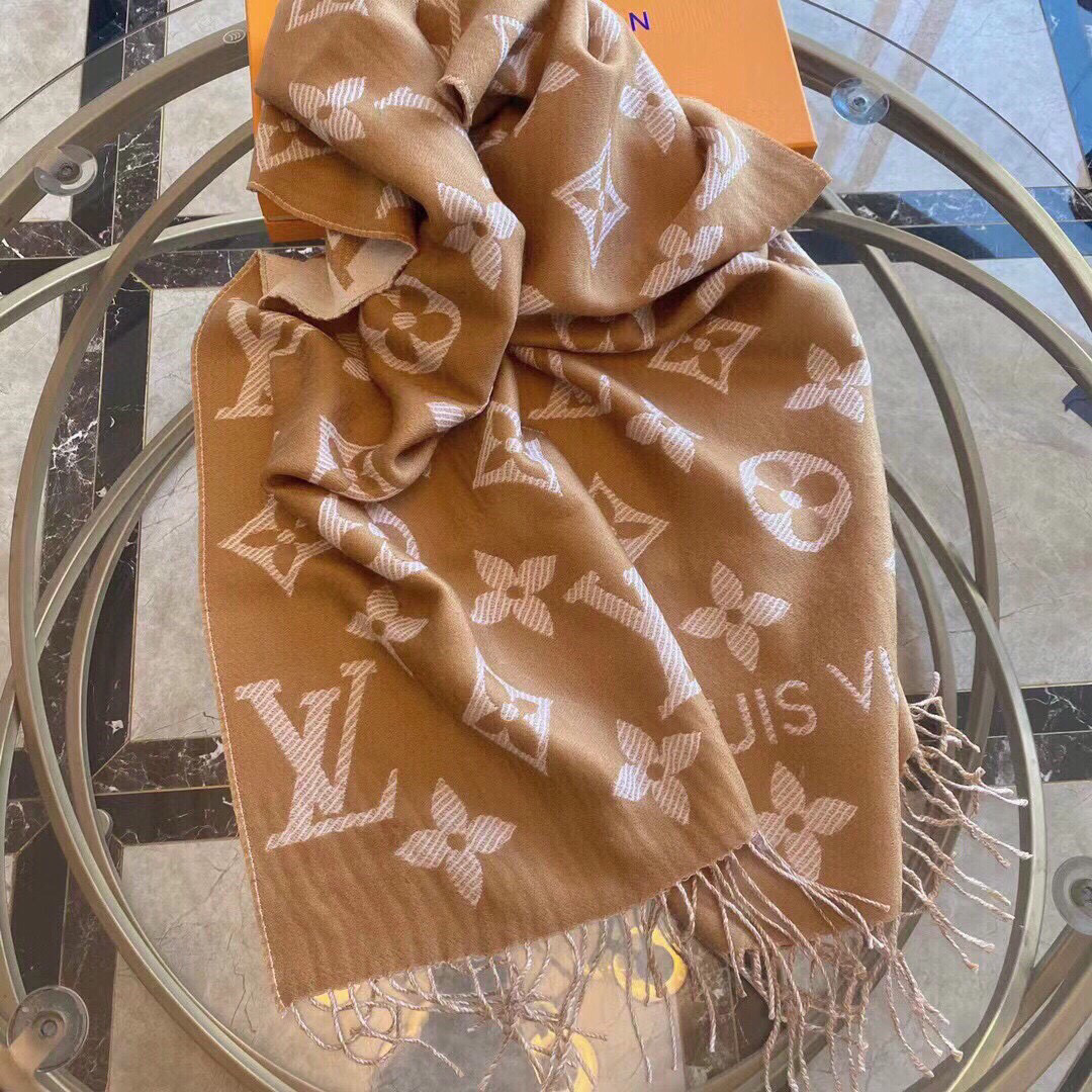 [TOP] Louis Vuitton LV Essential Scarf 186 x 34 cm - Four Colours
