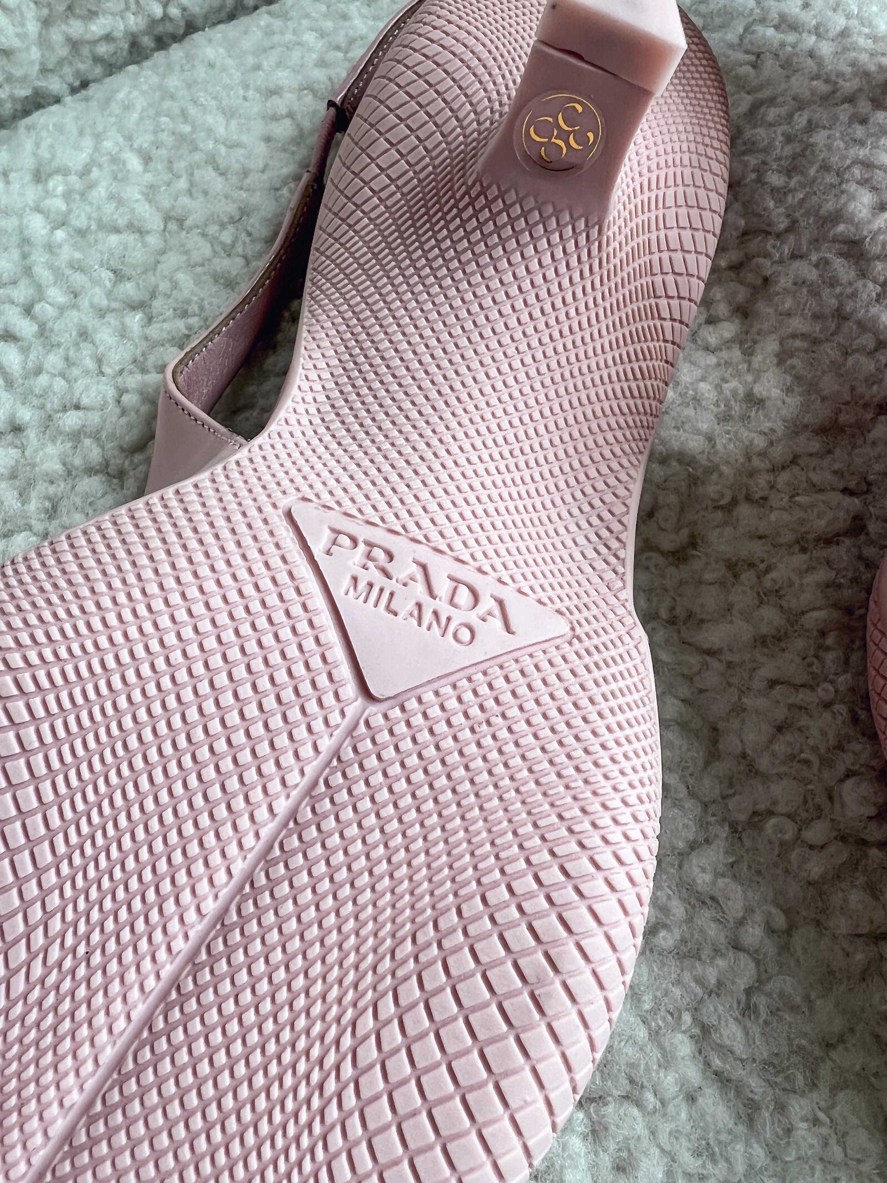 [TOP] PRADA Triangle Logo Kitten Heel Slingback Pump - Pink