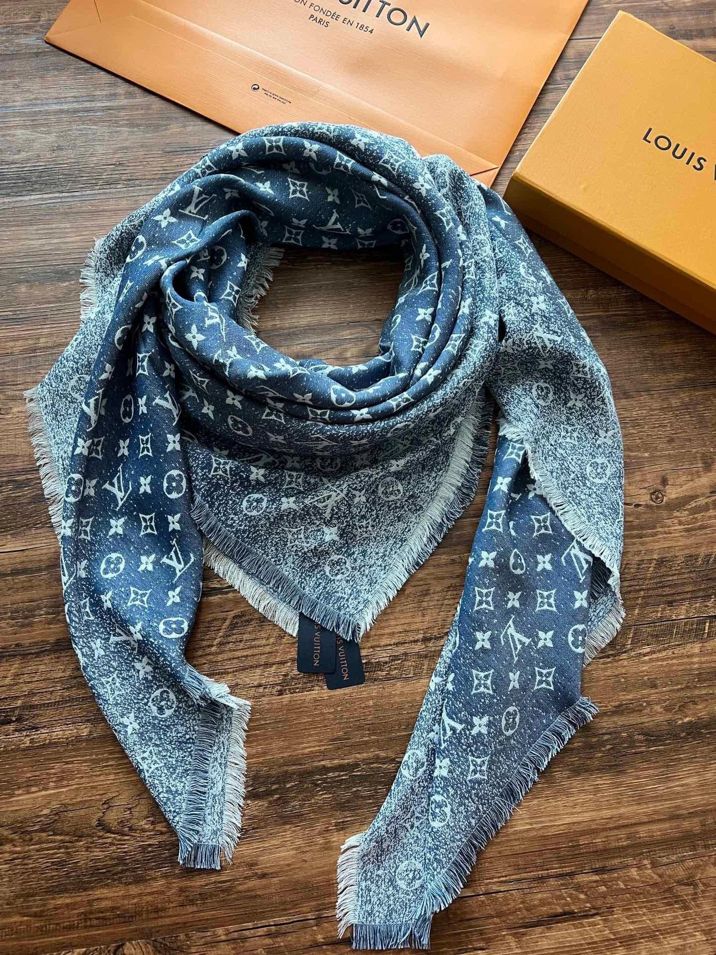 [TOP] Louis Vuitton LV L*V Monogram Classic Presbyopia Retro Gradient Jacquard - Blue