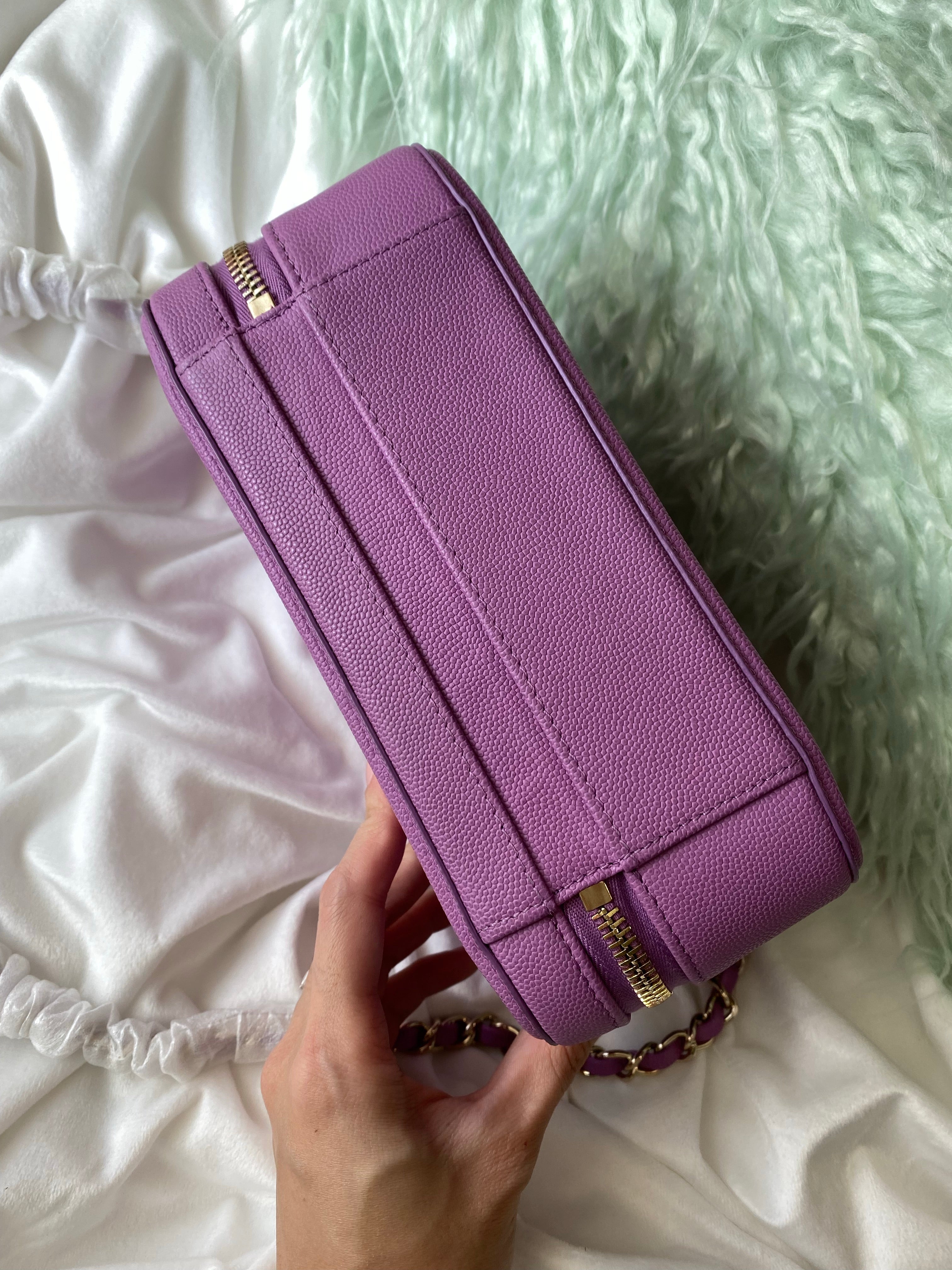 [TOP] CHANEL Vanity Case Caviar Quilted Medium - Purple