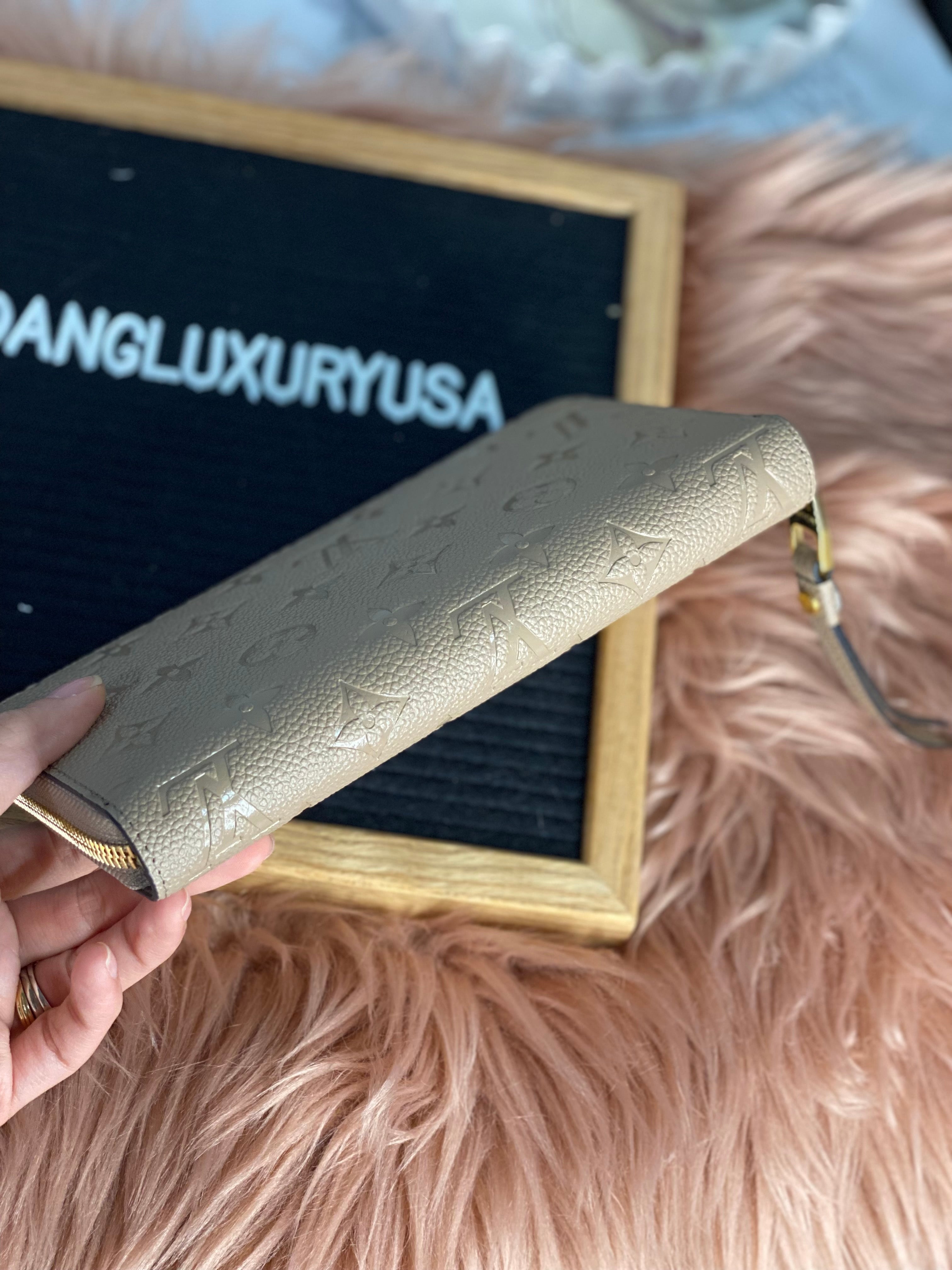 [TOP] Louis Vuitton LV LV Zippy Wallet Empreinte - Turtle Dove