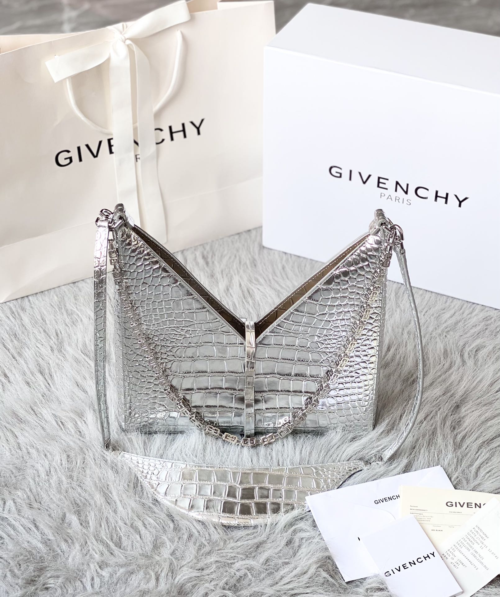[TOP] GIVENCHY Cut Out Crocodile Bags With Chain  27*27*6cm - 2 Color