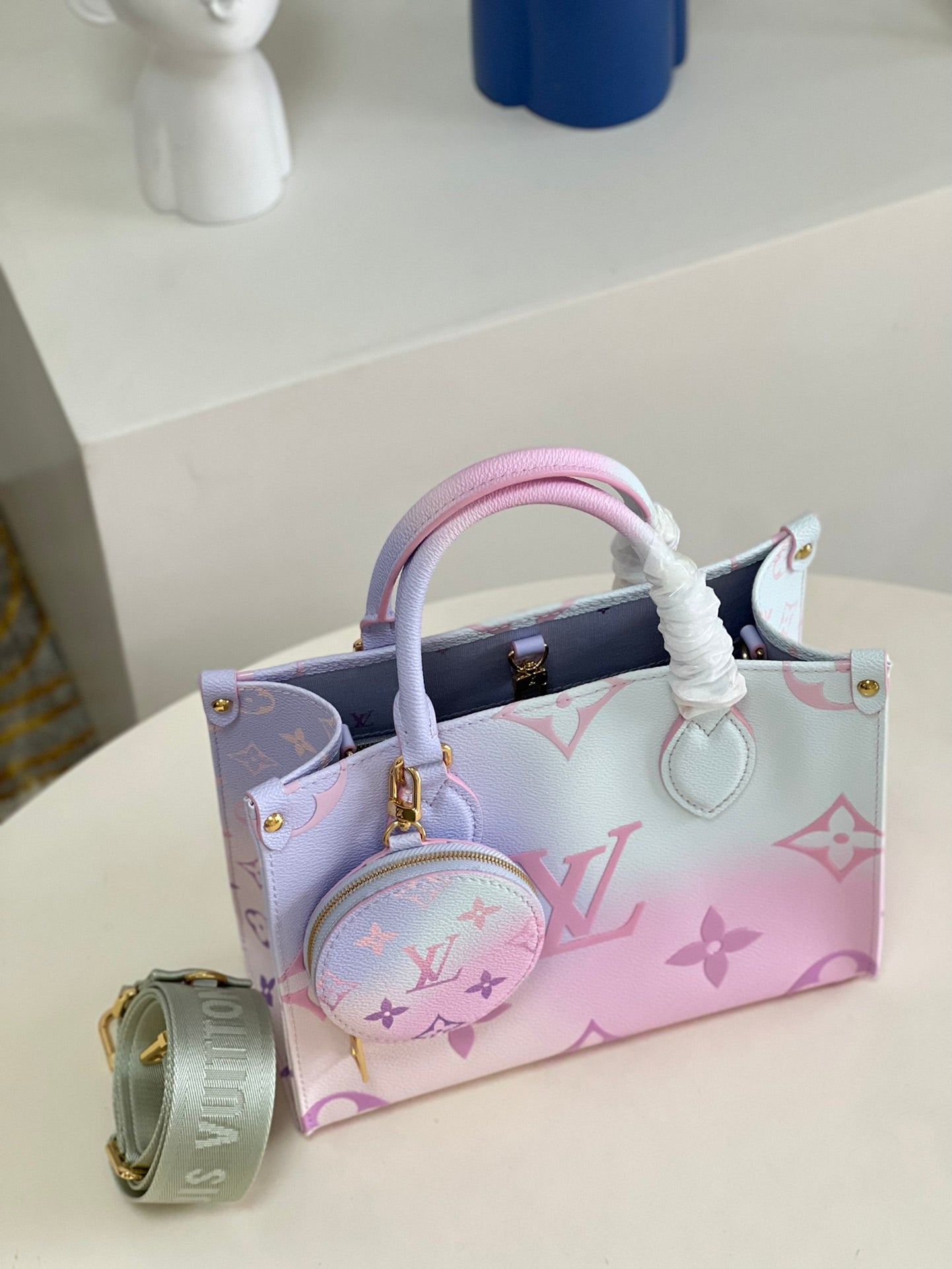[TOP] Louis Vuitton LV  Sunrise 2Way Pastel On The Go Bag PM 25X19X11.5cm-Pink
