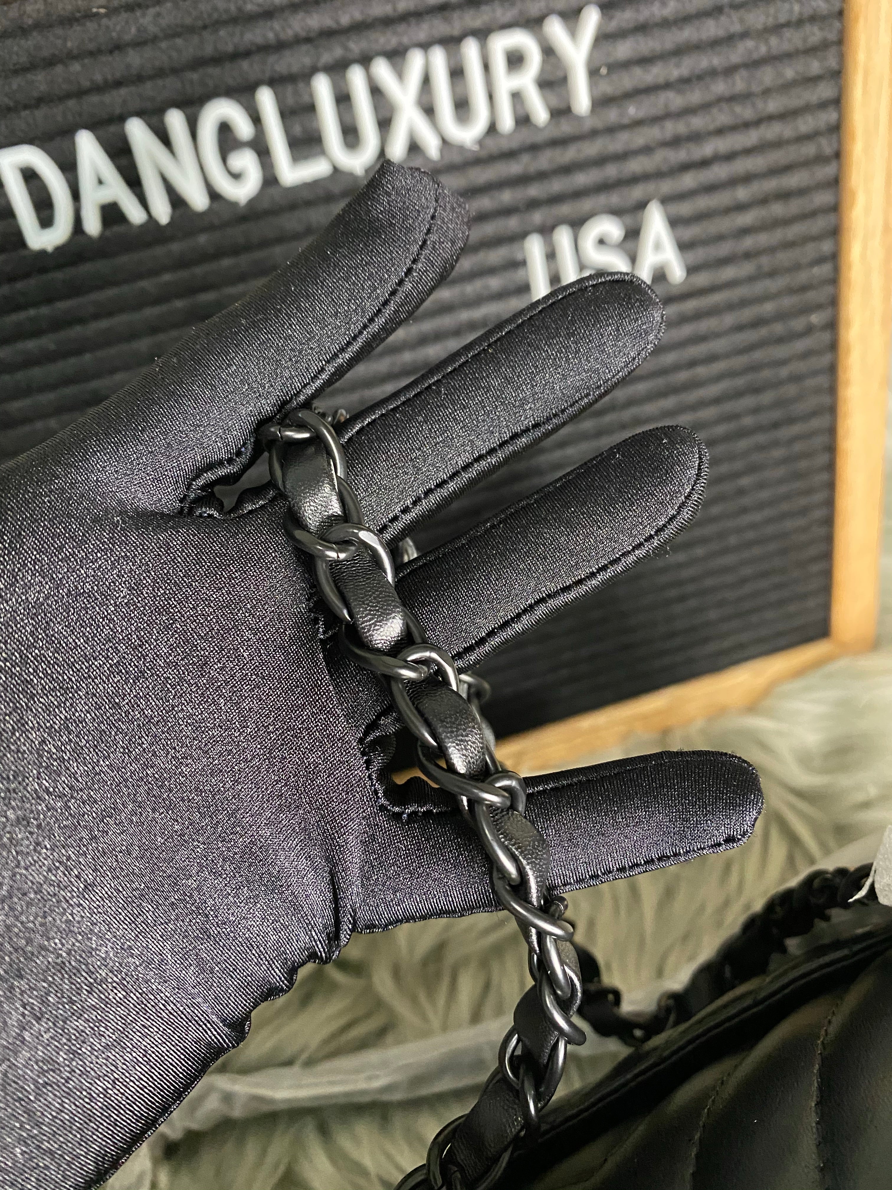 [TOP] CHANEL Classic Flap Bag Chevron Lambskin Medium 25.5cm – All Black