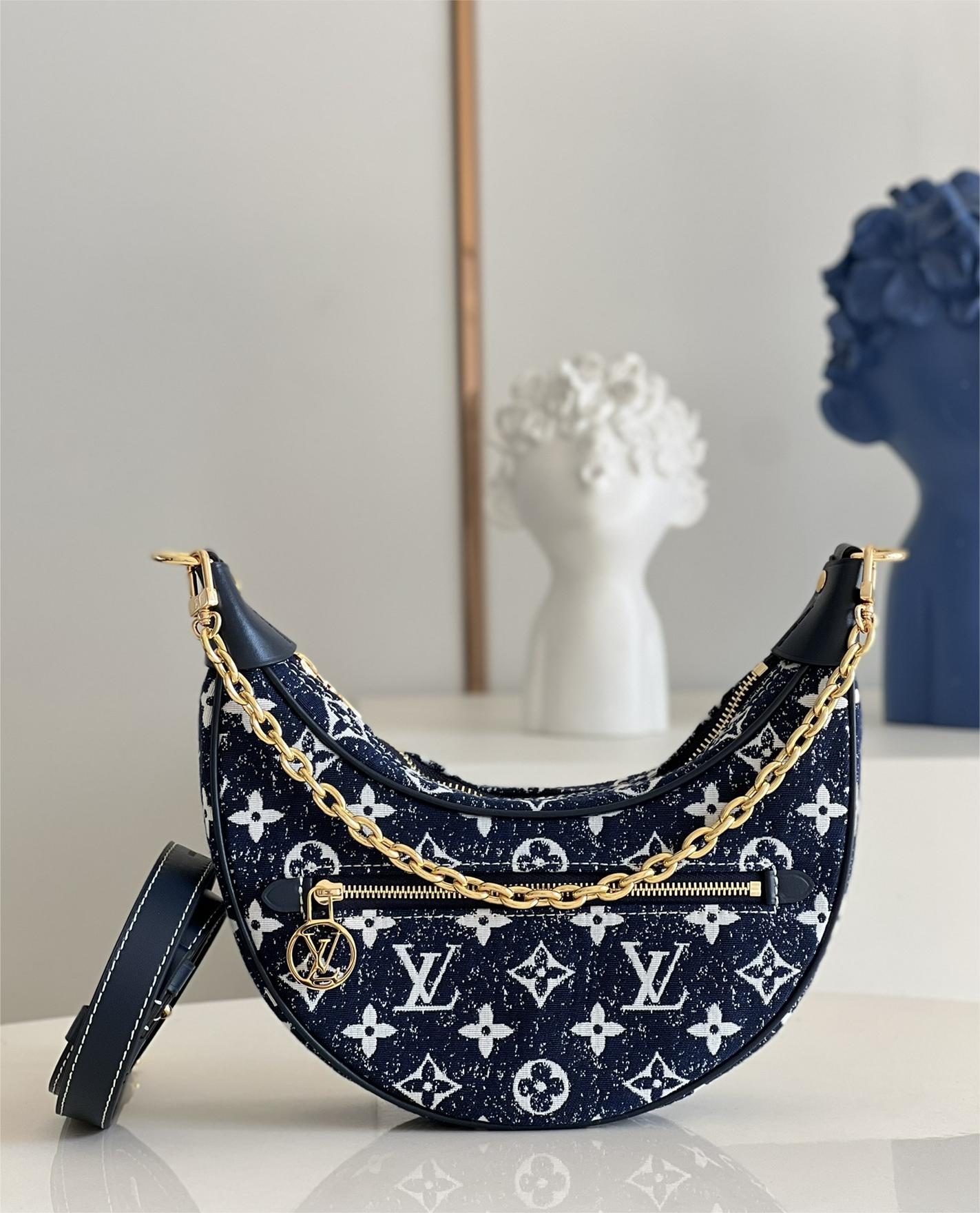 [TOP] Louis Vuitton LV Loop Monogram Bag  24 x 22 x 6 cm - Blue