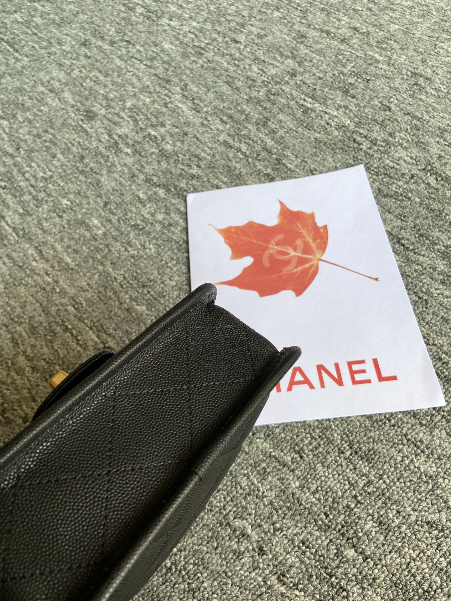 [TOP] CHANEL 22k Flap Bag 17x20.5x6cm/25x21.5x7cm - GHW - Black