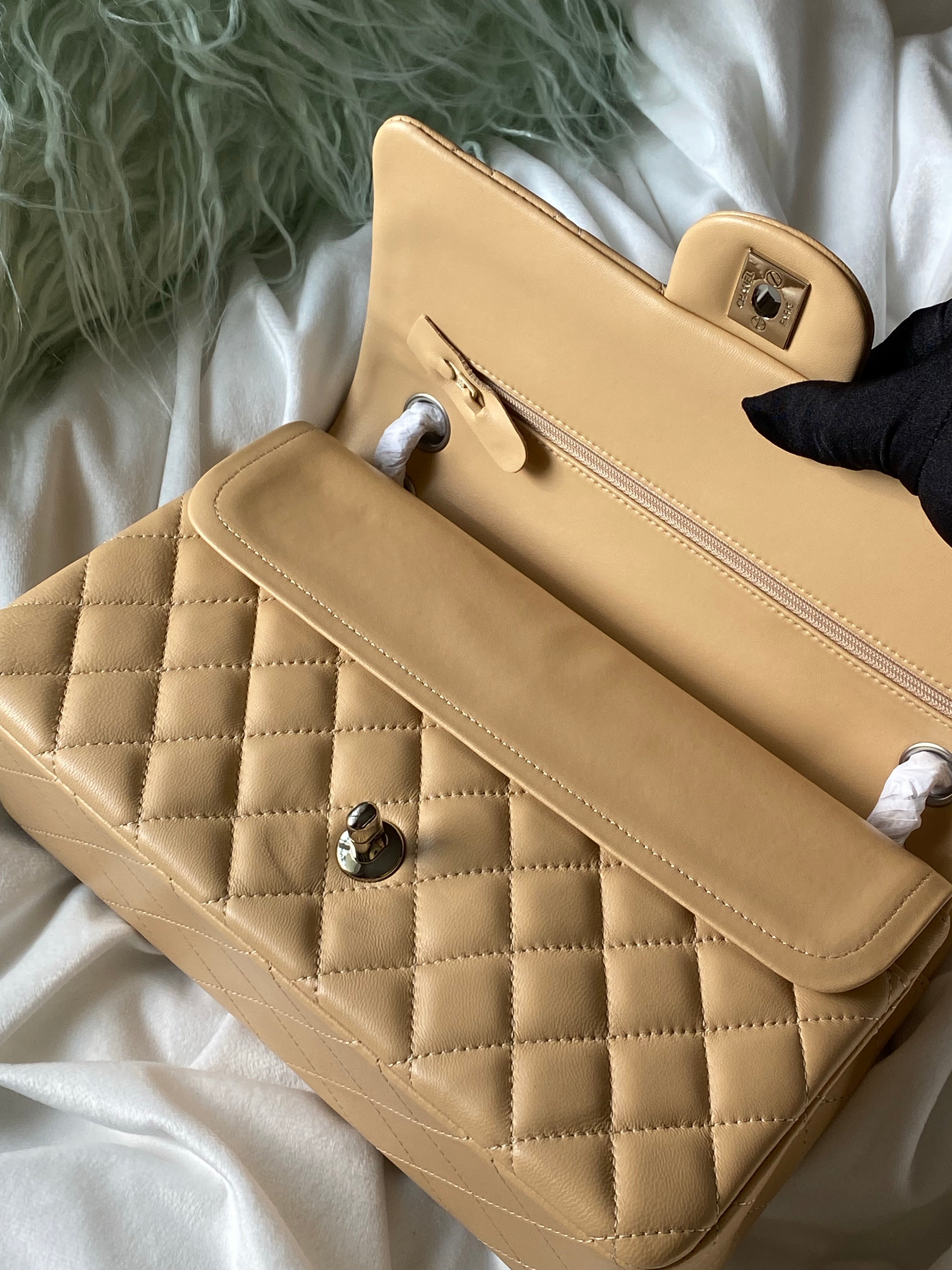 [TOP] CHANEL Classic Flap Bag Lambskin Medium 25.5cm – Beige & SHW