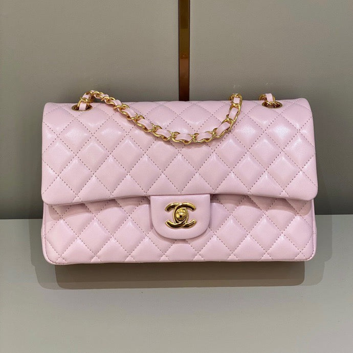 [TOP] CHANEL Classic Flap Bag Lambskin Medium 25.5CM - Pink & GHW